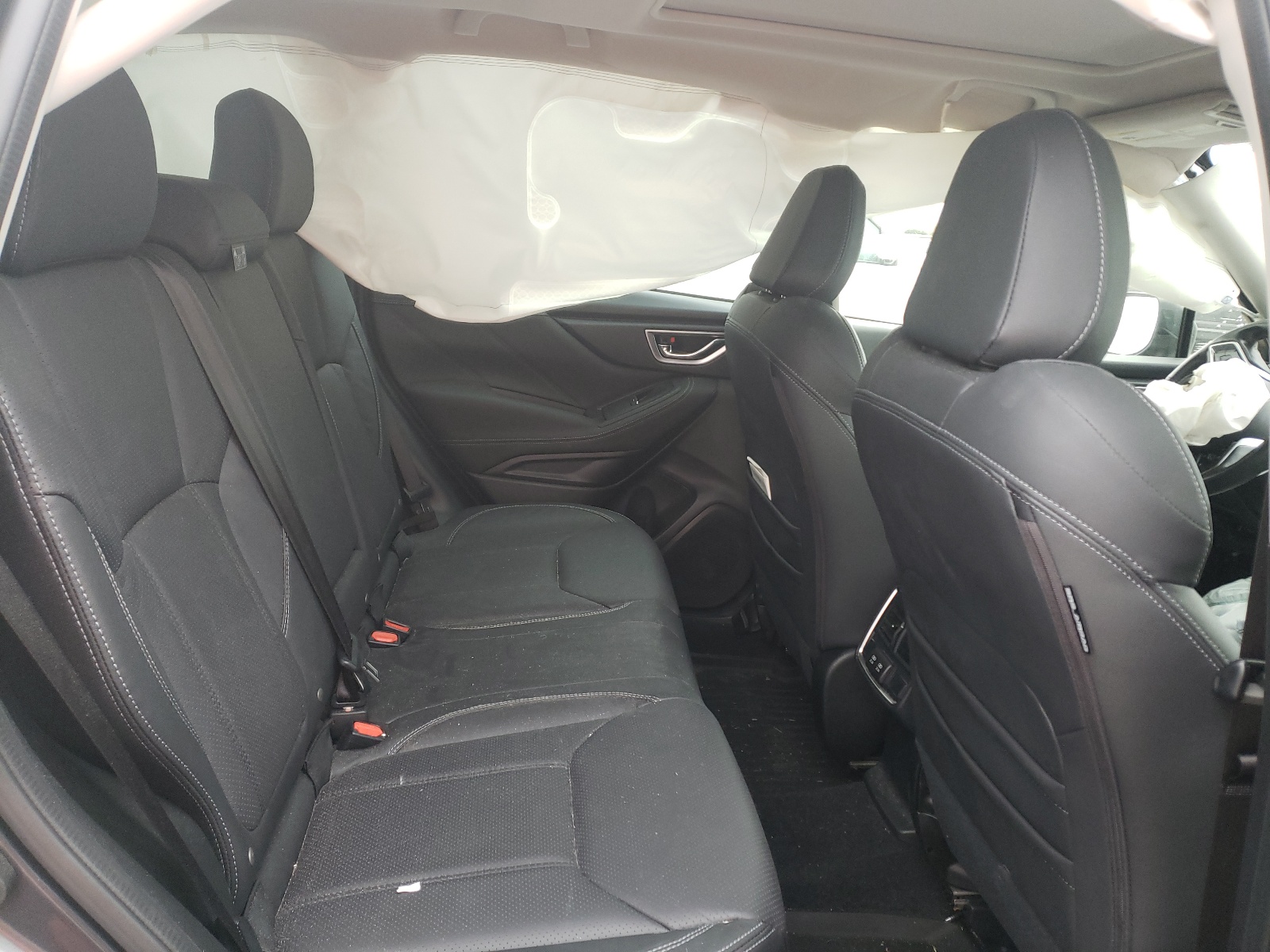 Photo 6 from auction – 2020 SUBARU FORESTER L with VIN JF2SKAUCXLH495957
