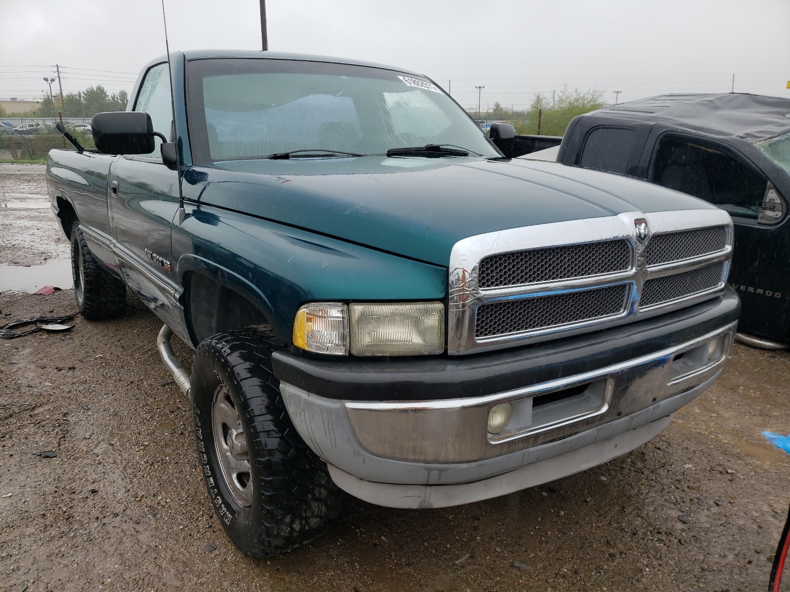 Photo 1 from auction – 1994 DODGE RAM 1500 with VIN 1B7HF16Z2RS697038
