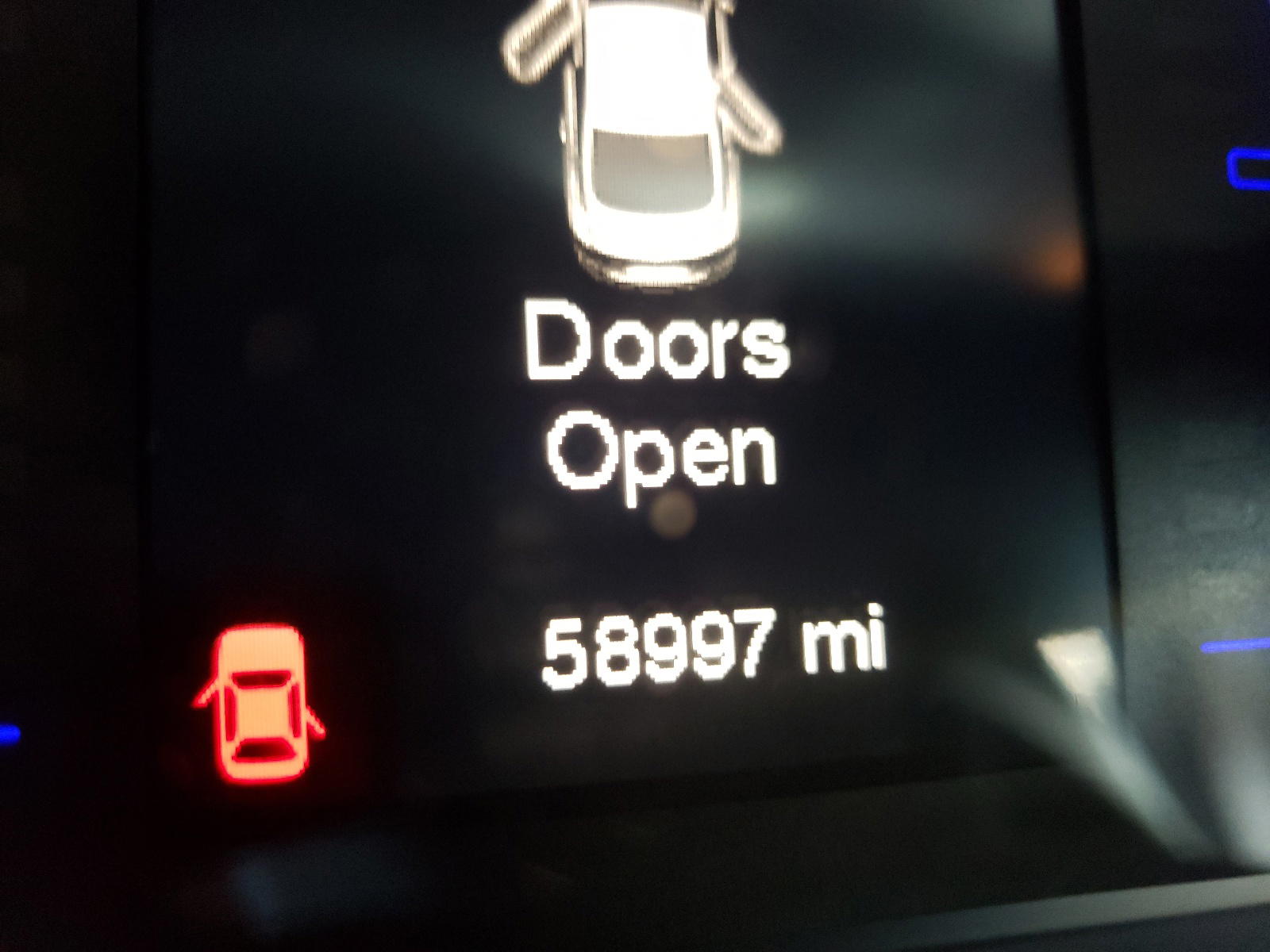Photo 8 from auction – 2015 CHRYSLER 200 S with VIN 1C3CCCBB3FN638568