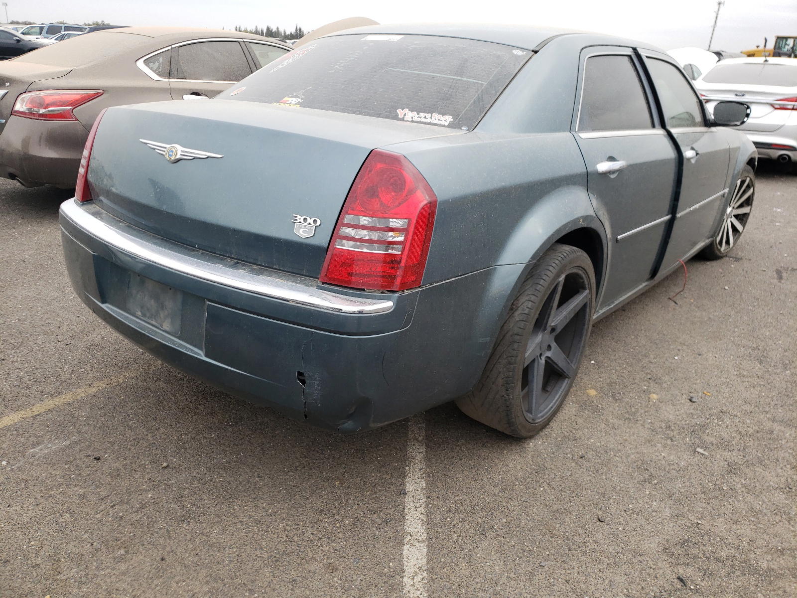 Photo 4 from auction – 2006 CHRYSLER 300C with VIN 2C3KA63H76H375970