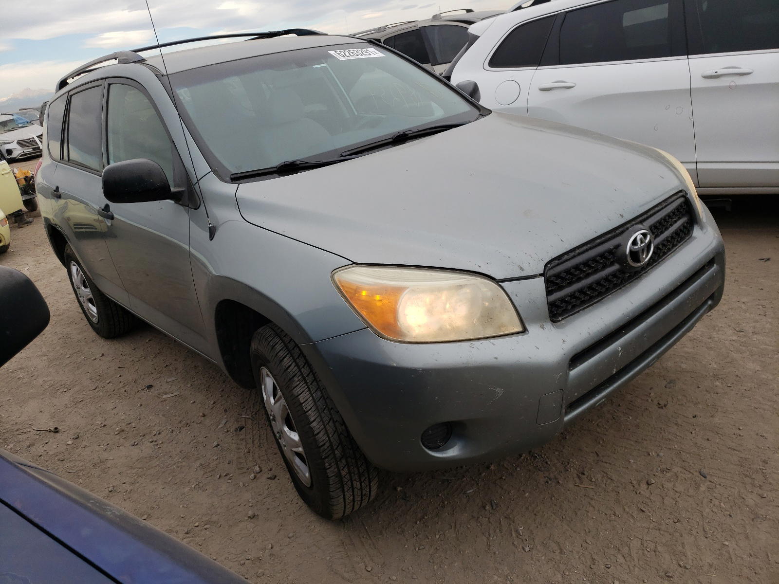TOYOTA RAV4 2007 with VIN JTMZD33V675046661 - Photo from auction