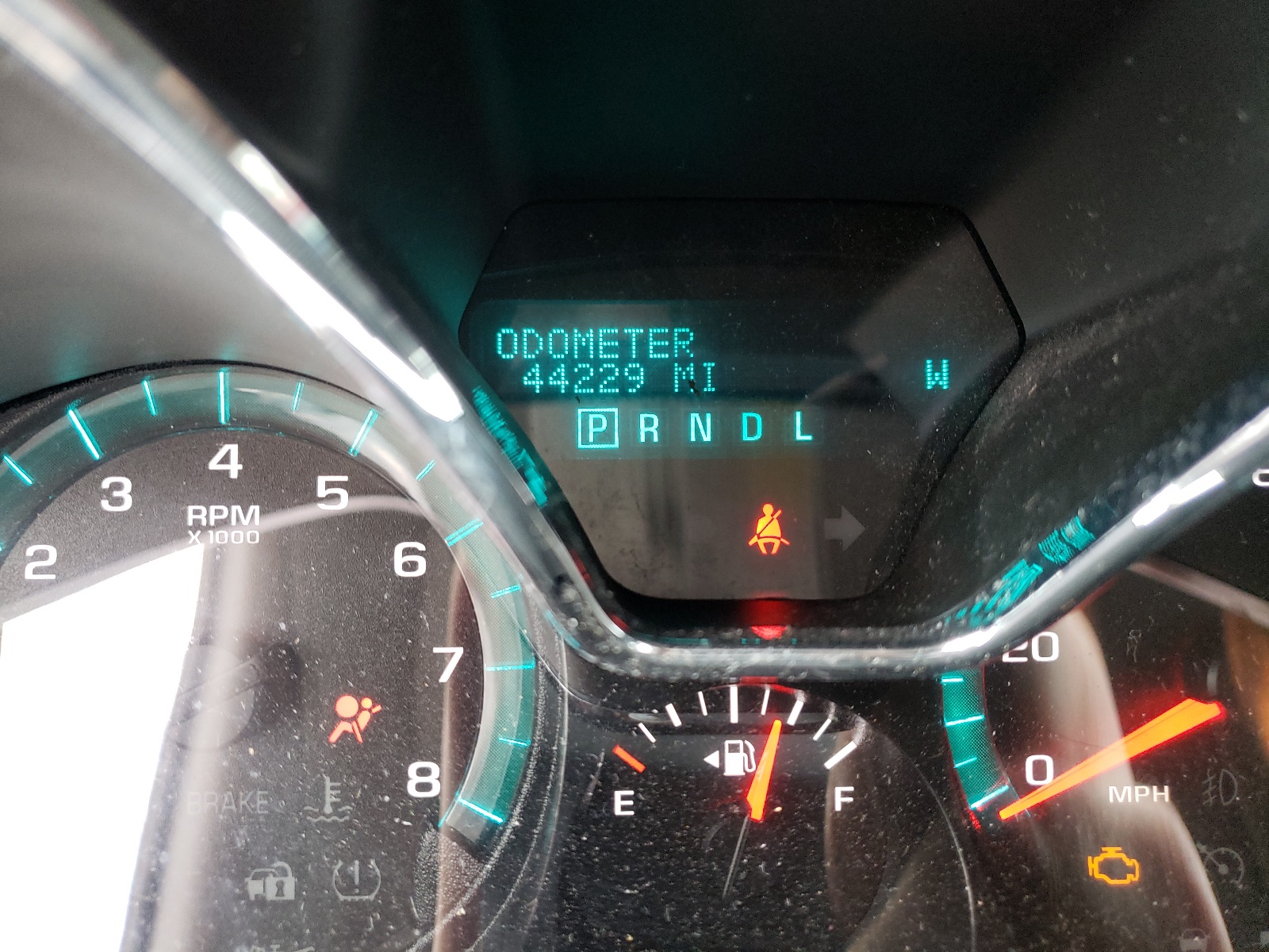 Photo 8 from auction – 2017 CHEVROLET TRAVERSE L with VIN 1GNKRGKD9HJ344897