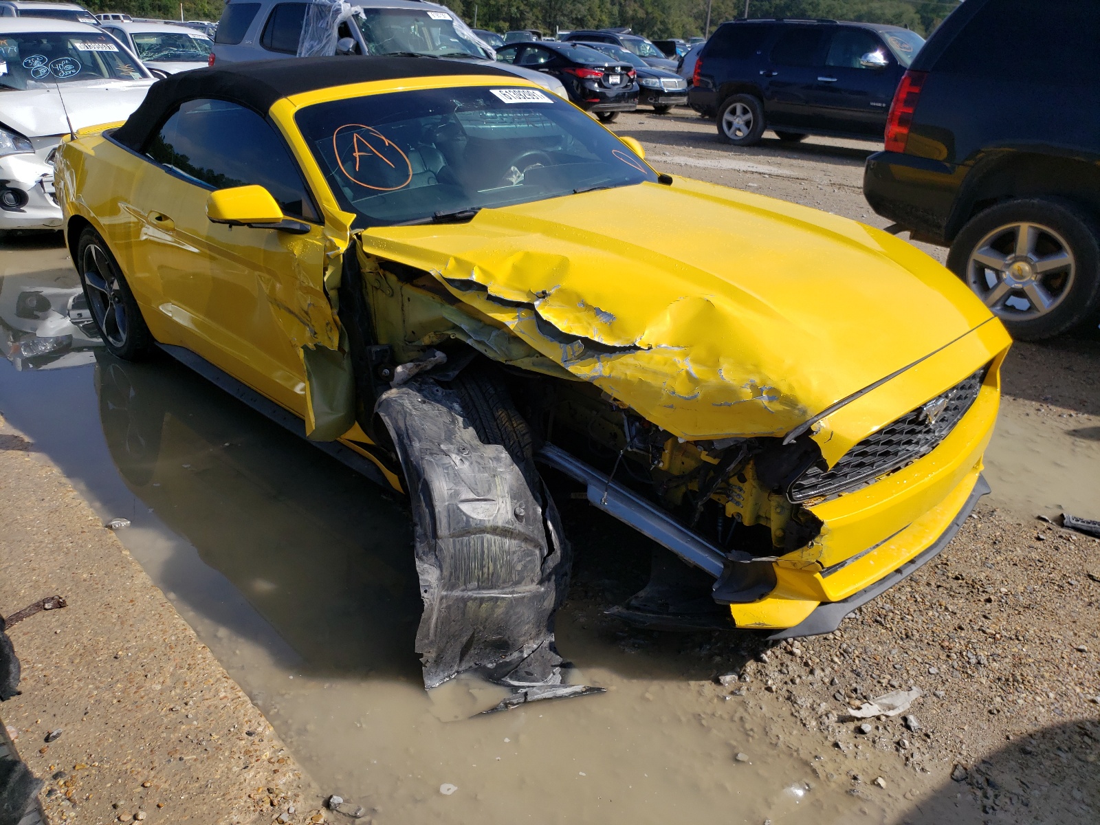 FORD MUSTANG 2015 with VIN 1FATP8UH9F5390184 - Photo from auction