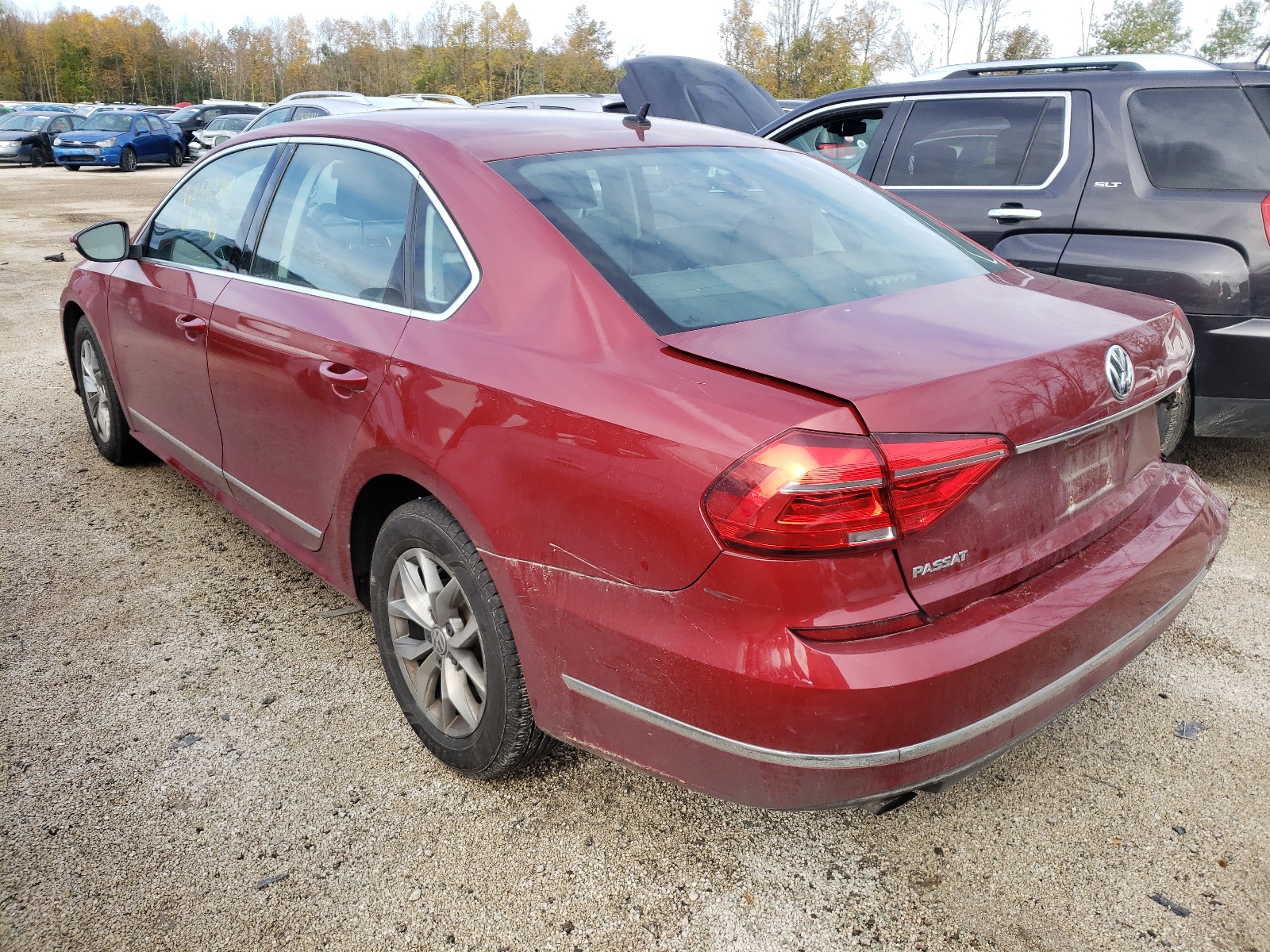 Photo 3 from auction – 2016 VOLKSWAGEN PASSAT S with VIN 1VWAS7A30GC061046