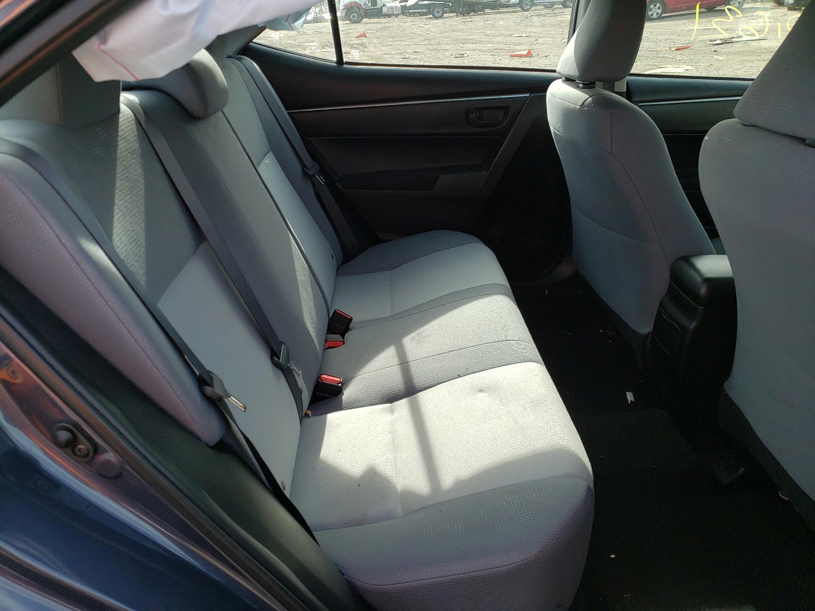 Photo 6 from auction – 2016 TOYOTA COROLLA L with VIN 5YFBURHE6GP553043