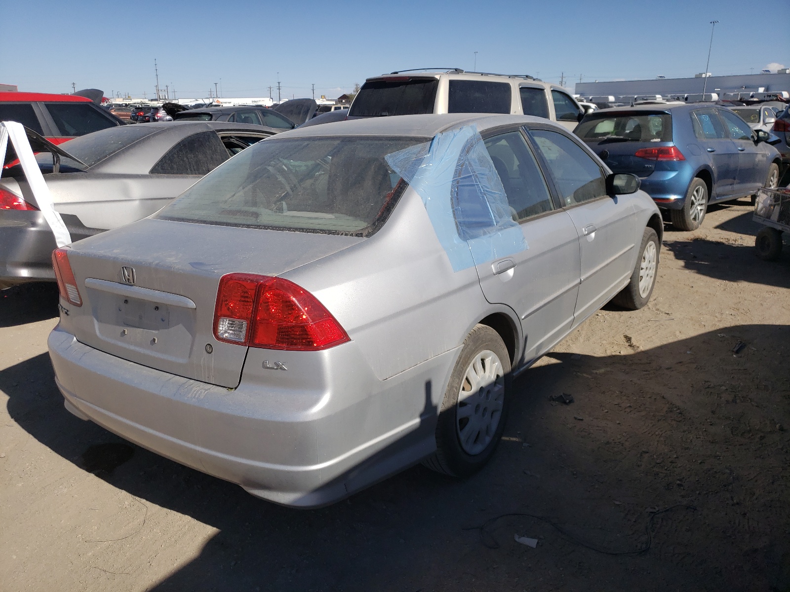 Photo 4 from auction – 2005 HONDA CIVIC LX with VIN JHMES15575S002753