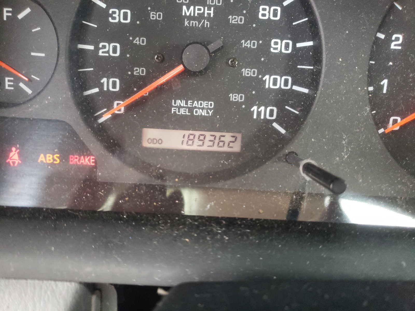 Photo 8 from auction – 2000 NISSAN FRONTIER K with VIN 1N6ED26T1YC371912