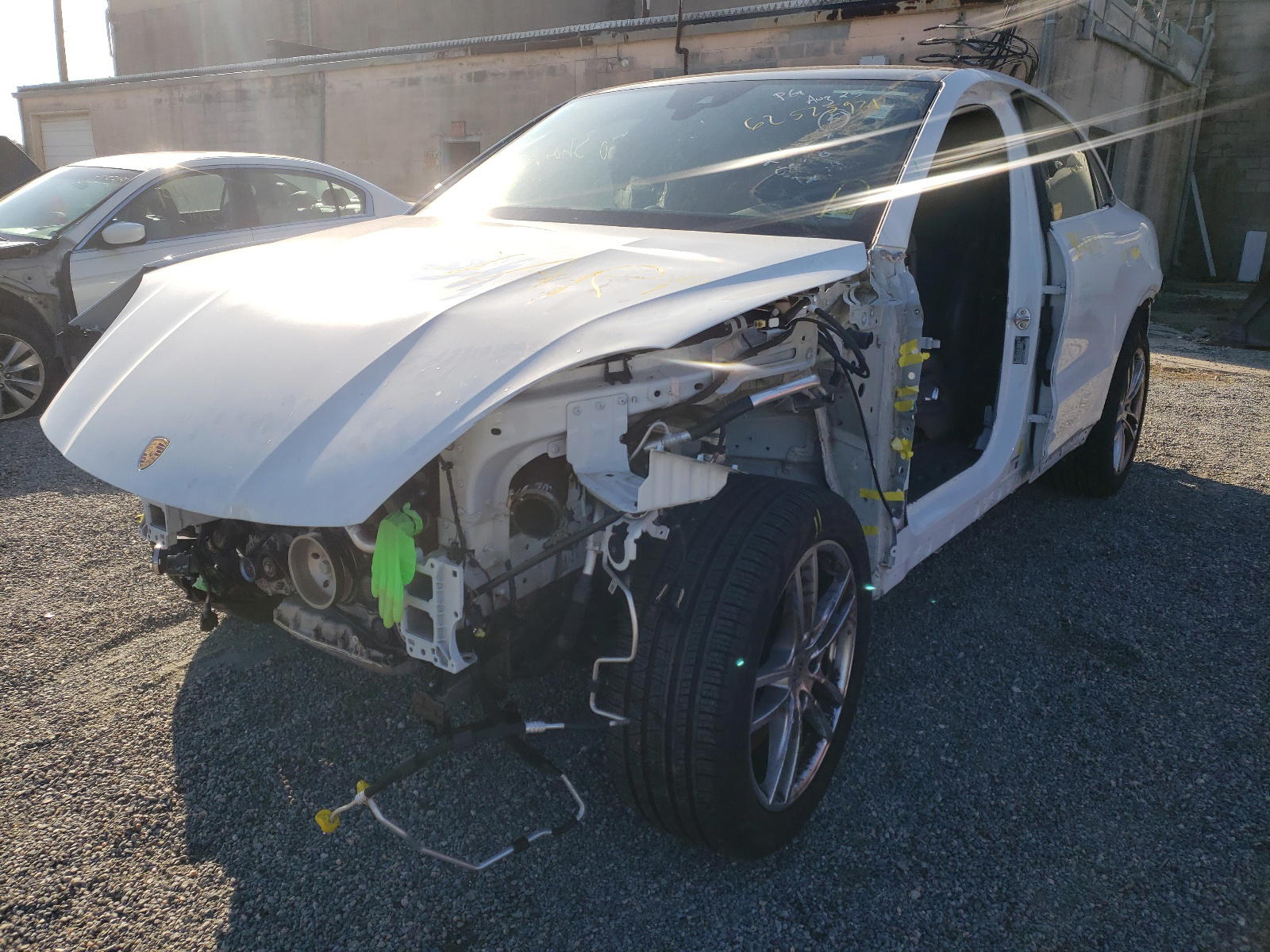 Photo 2 from auction – 2021 PORSCHE CAYENNE CO with VIN WP1BA2AY3MDA41452