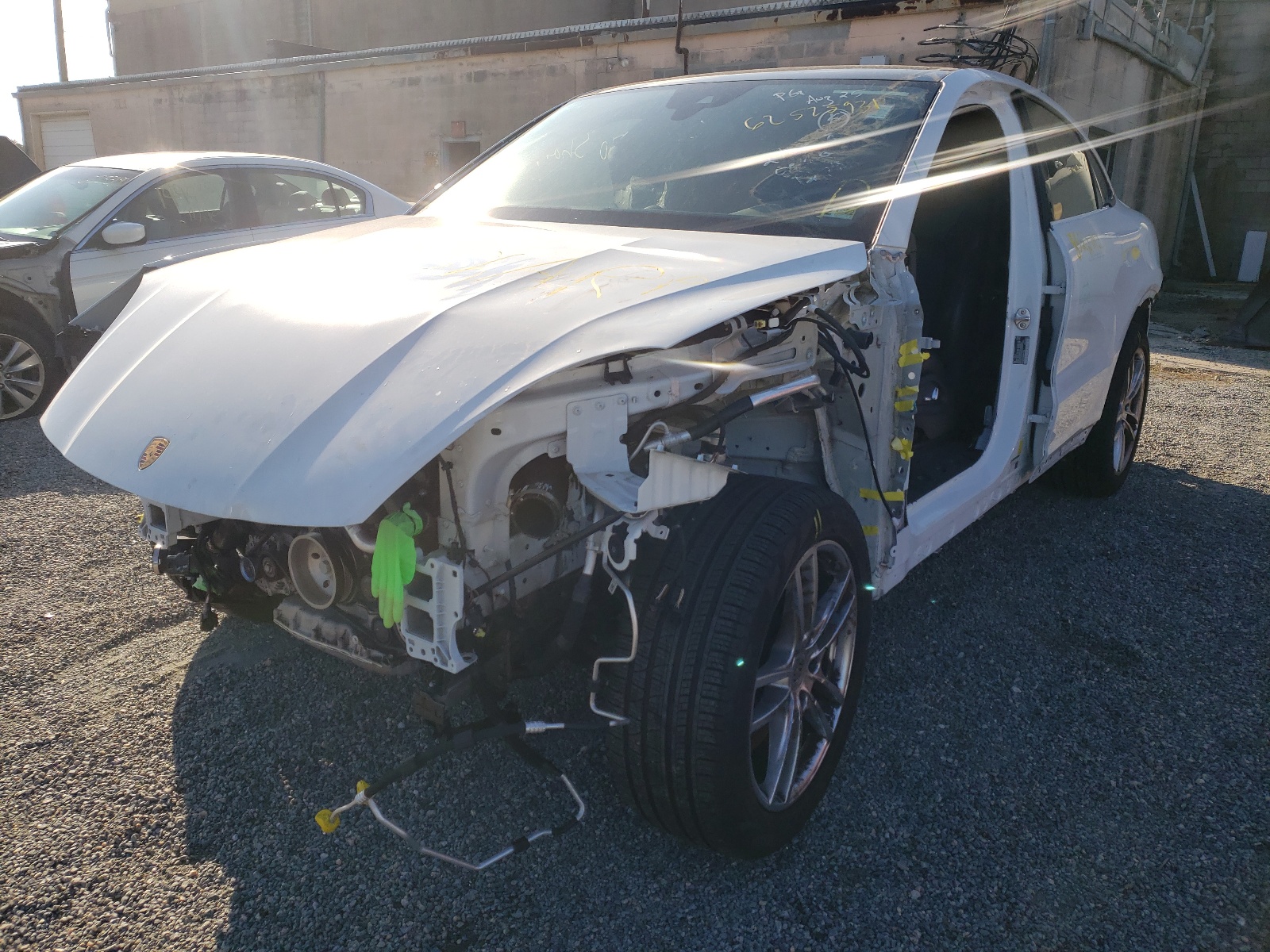 Фото 2 с аукциона – 2021 PORSCHE CAYENNE CO с VIN WP1BA2AY3MDA41452