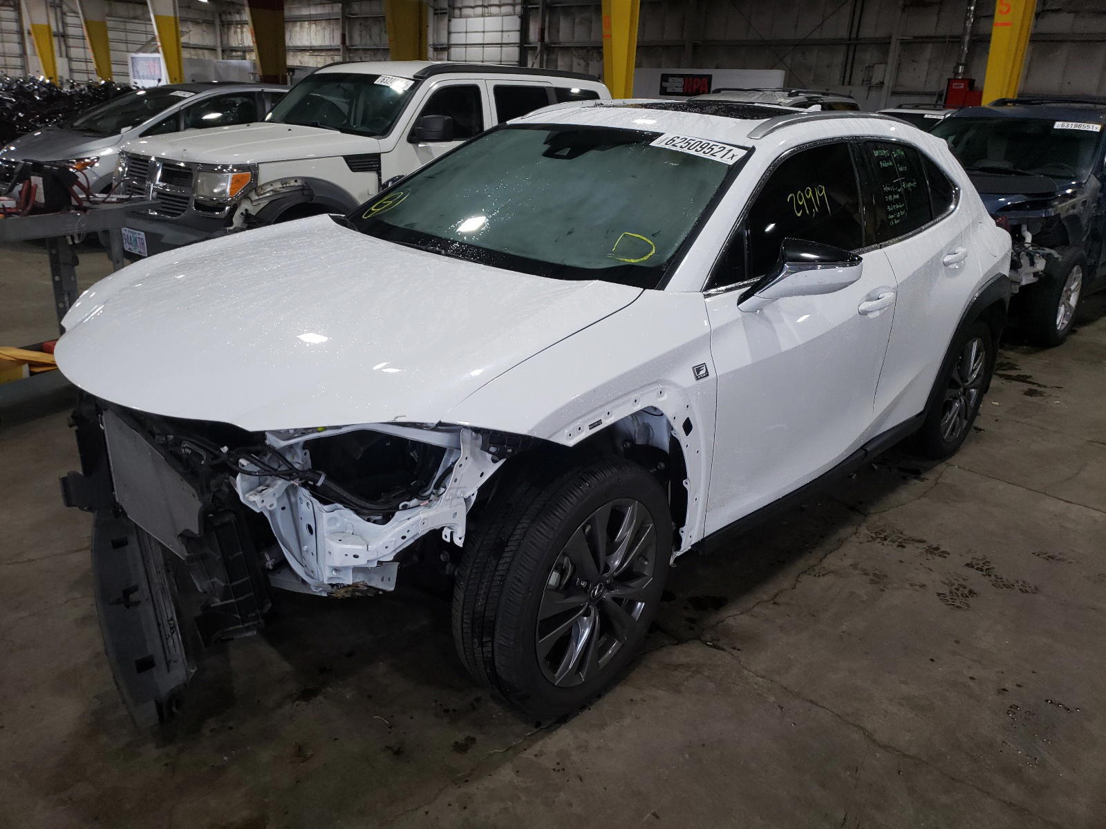 Photo 2 from auction – 2019 LEXUS UX 200 with VIN JTHY3JBH2K2003605