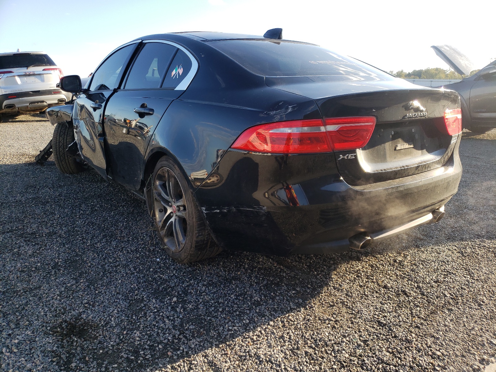 Photo 3 from auction – 2017 JAGUAR XE PREMIUM with VIN SAJAJ4BV4HA962617