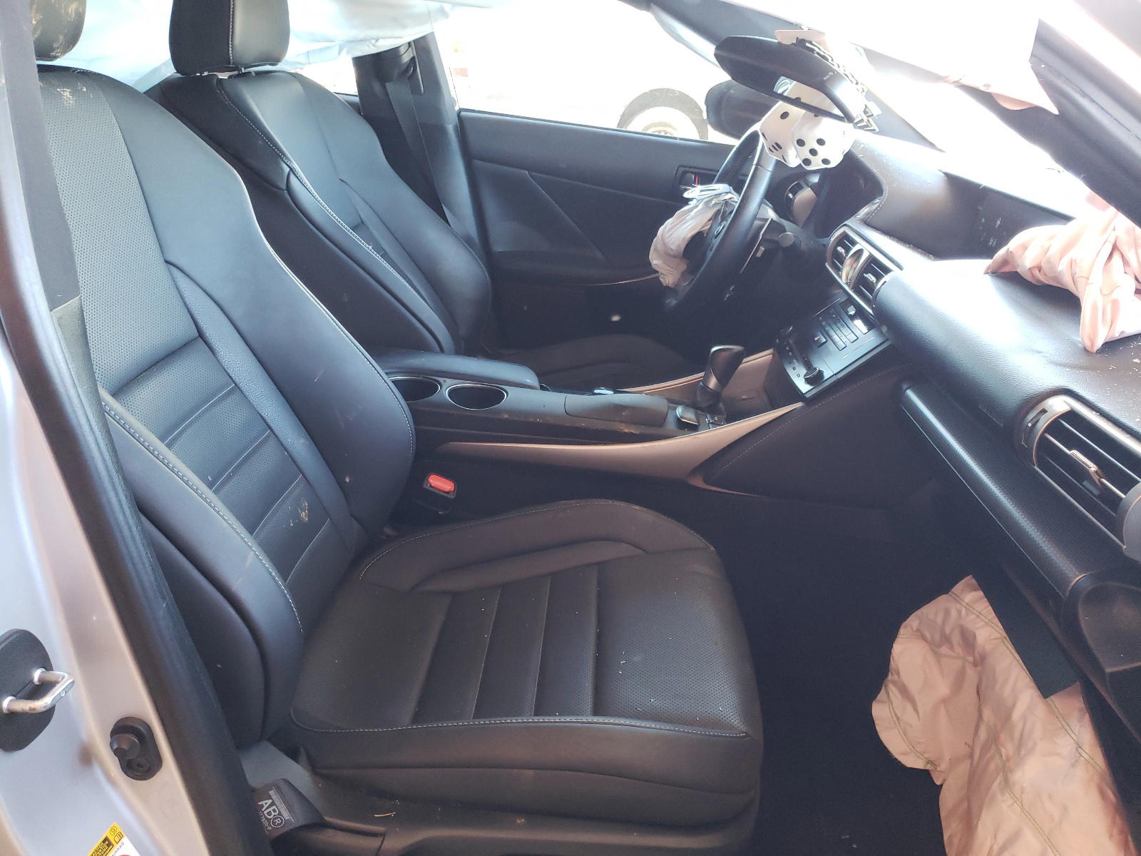 Photo 5 from auction – 2014 LEXUS IS 250 with VIN JTHBF1D20E5010318