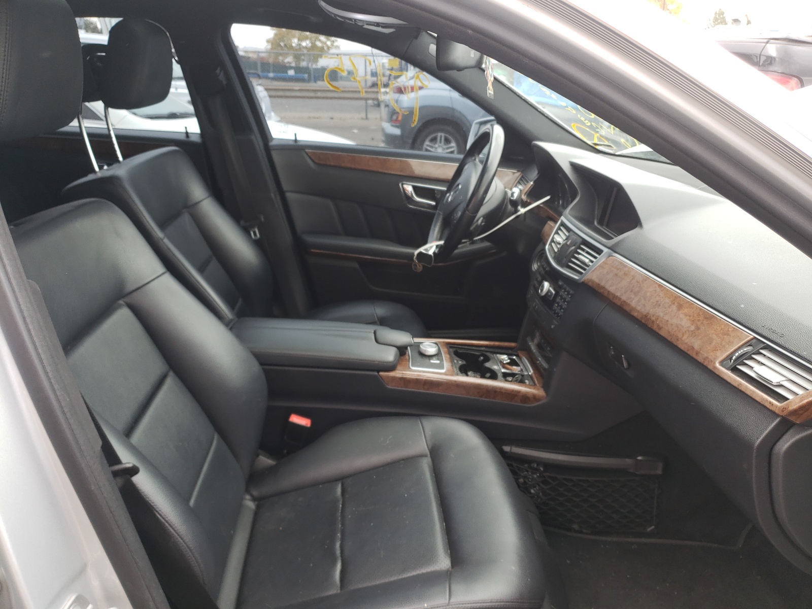 Photo 5 from auction – 2011 MERCEDES-BENZ E 350 4MAT with VIN WDDHF8HB5BA509381