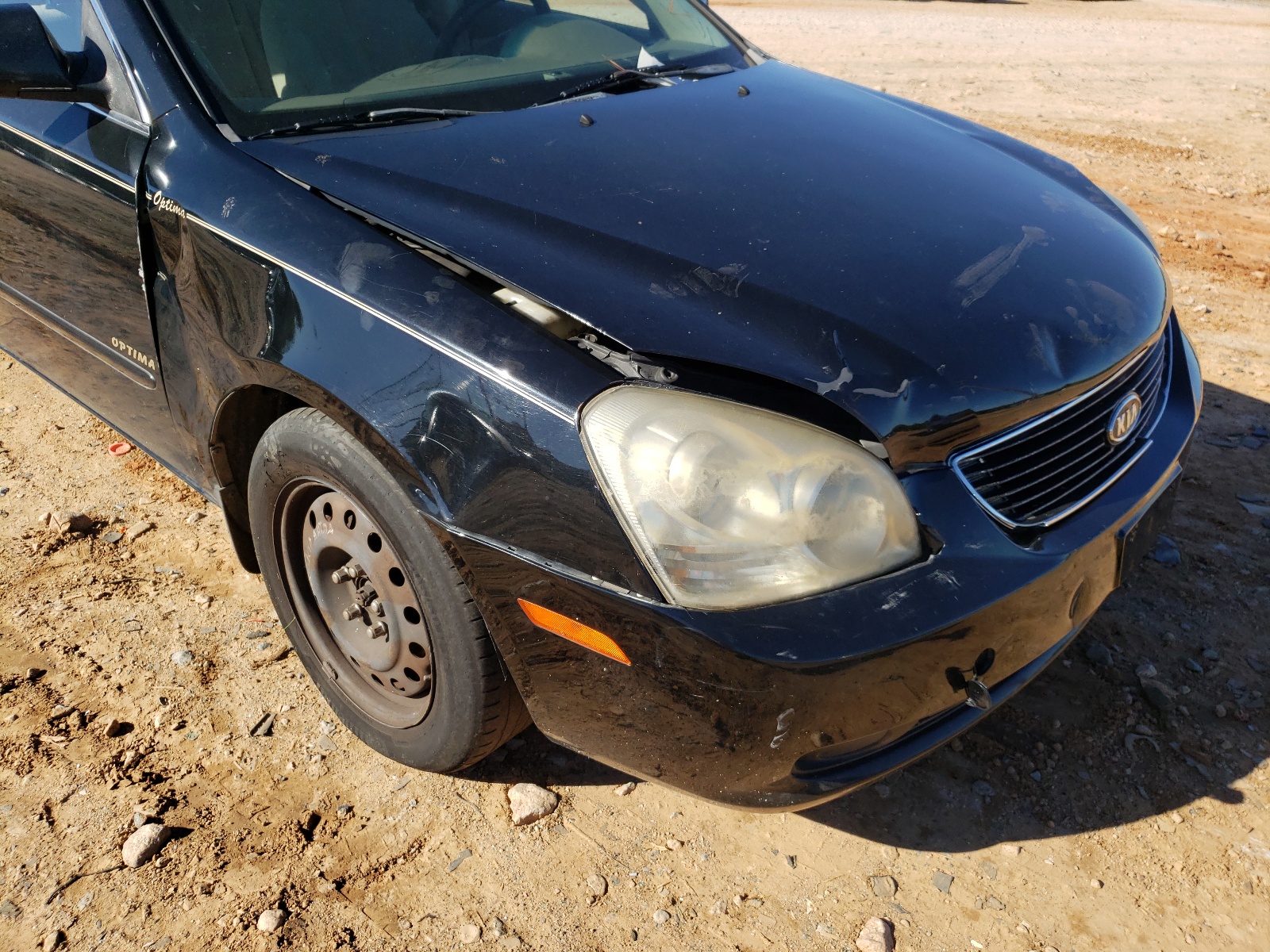 Photo 9 from auction – 2008 KIA OPTIMA LX with VIN KNAGE123X85220917