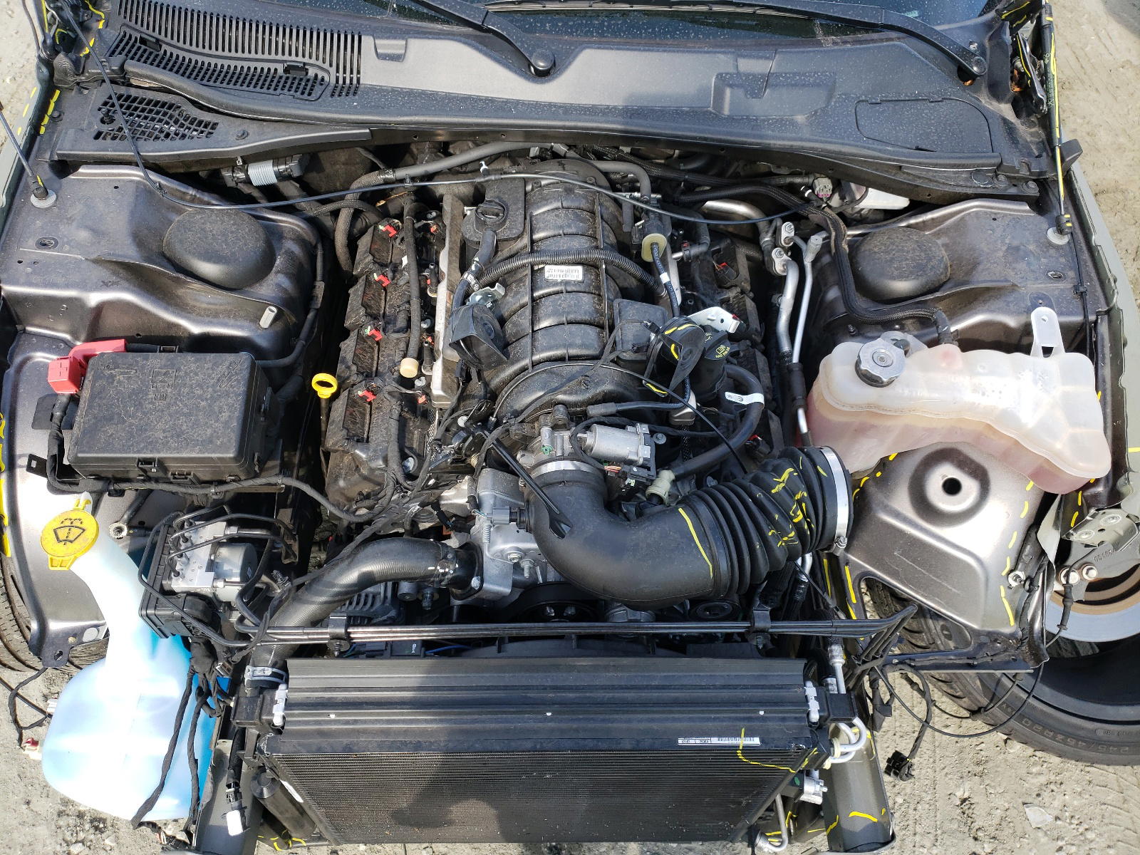Photo 7 from auction – 2020 DODGE CHALLENGER with VIN 2C3CDZBTXLH230873