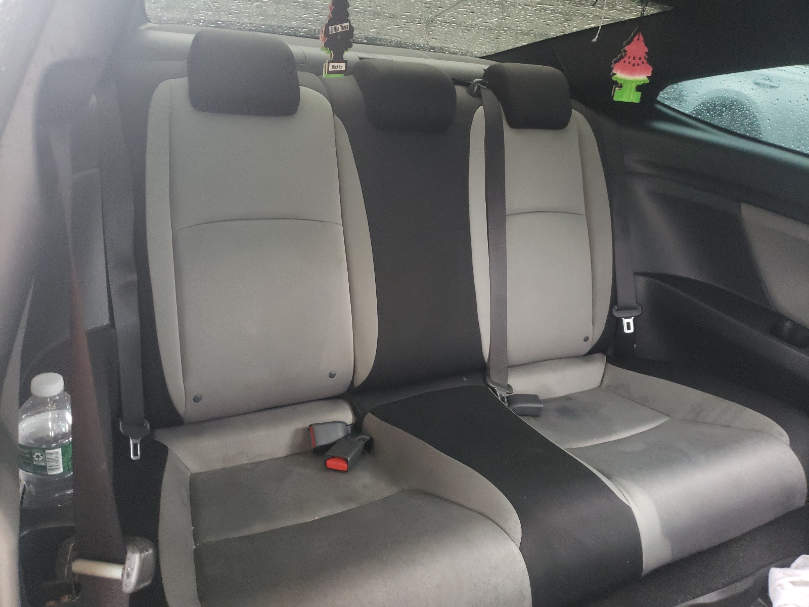 Photo 6 from auction – 2017 HONDA CIVIC LX with VIN 2HGFC4B51HH306263