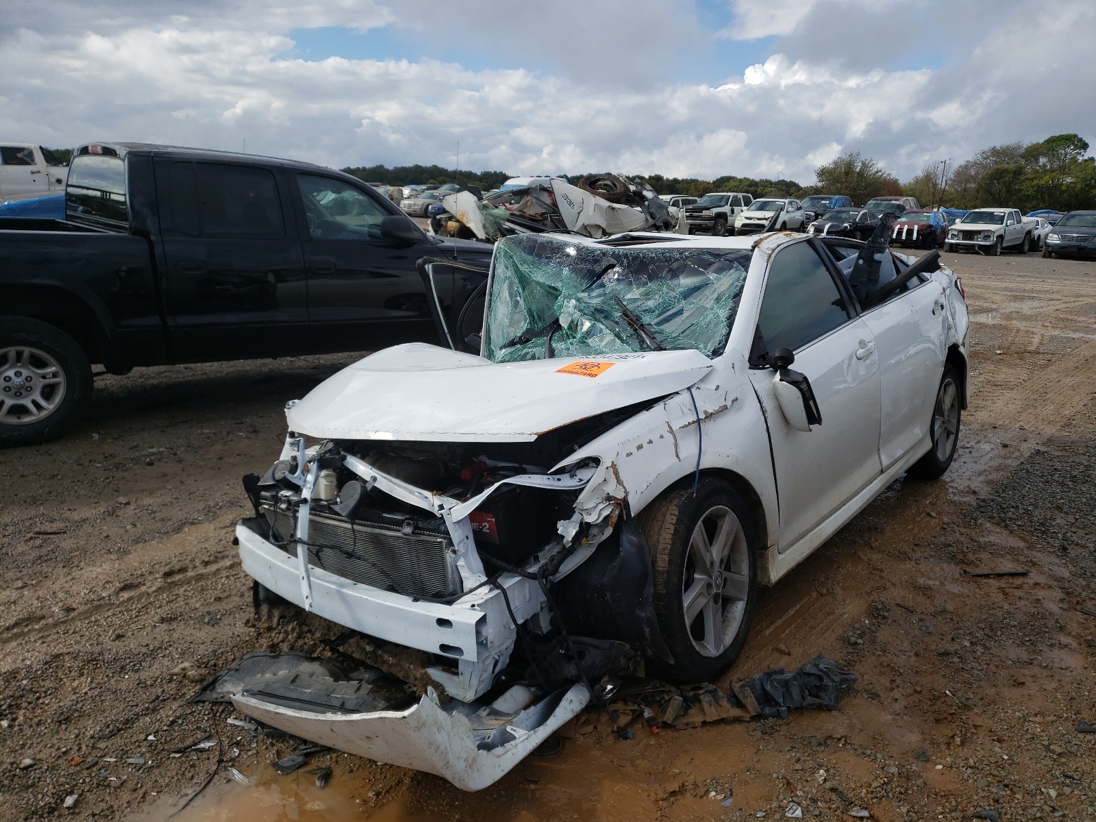 Photo 2 from auction – 2013 TOYOTA CAMRY L with VIN 4T1BF1FK1DU285940