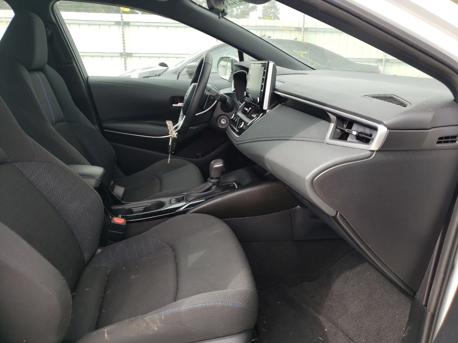 Photo 5 from auction – 2020 TOYOTA COROLLA SE with VIN 5YFS4RCE3LP026501