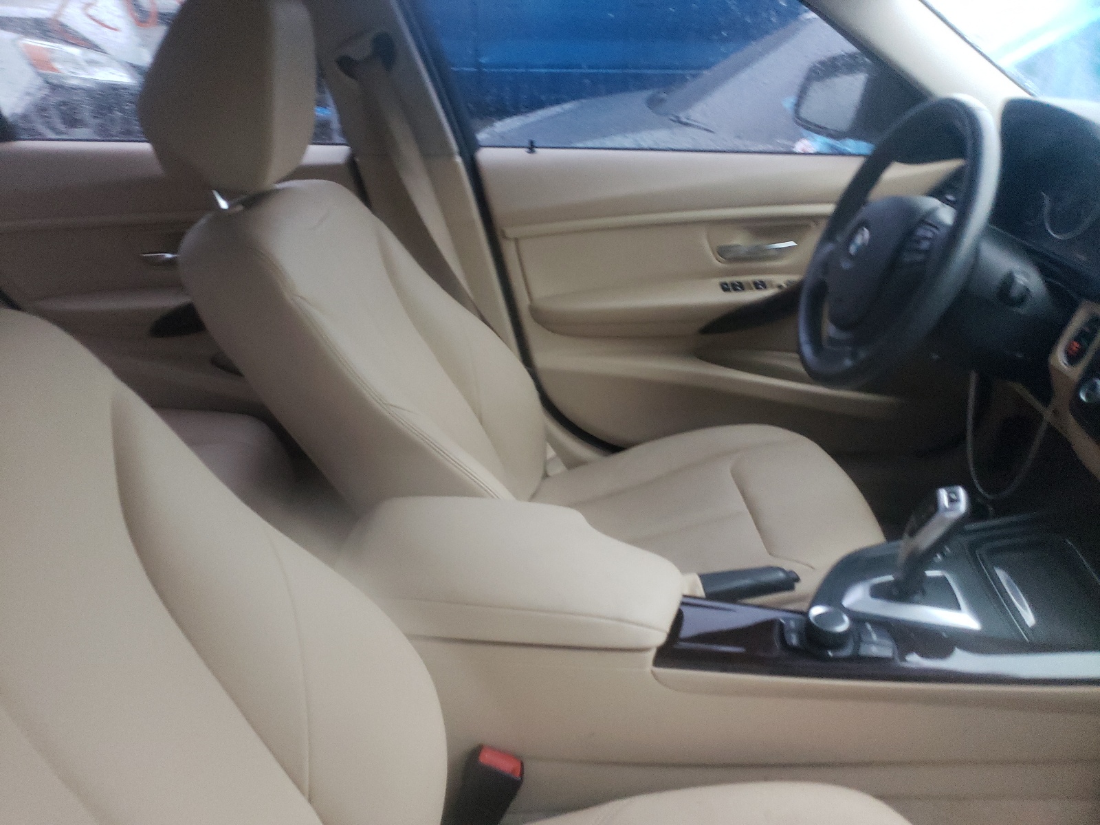 Photo 5 from auction – 2013 BMW 320 I XDRI with VIN WBA3C3C56DF979617