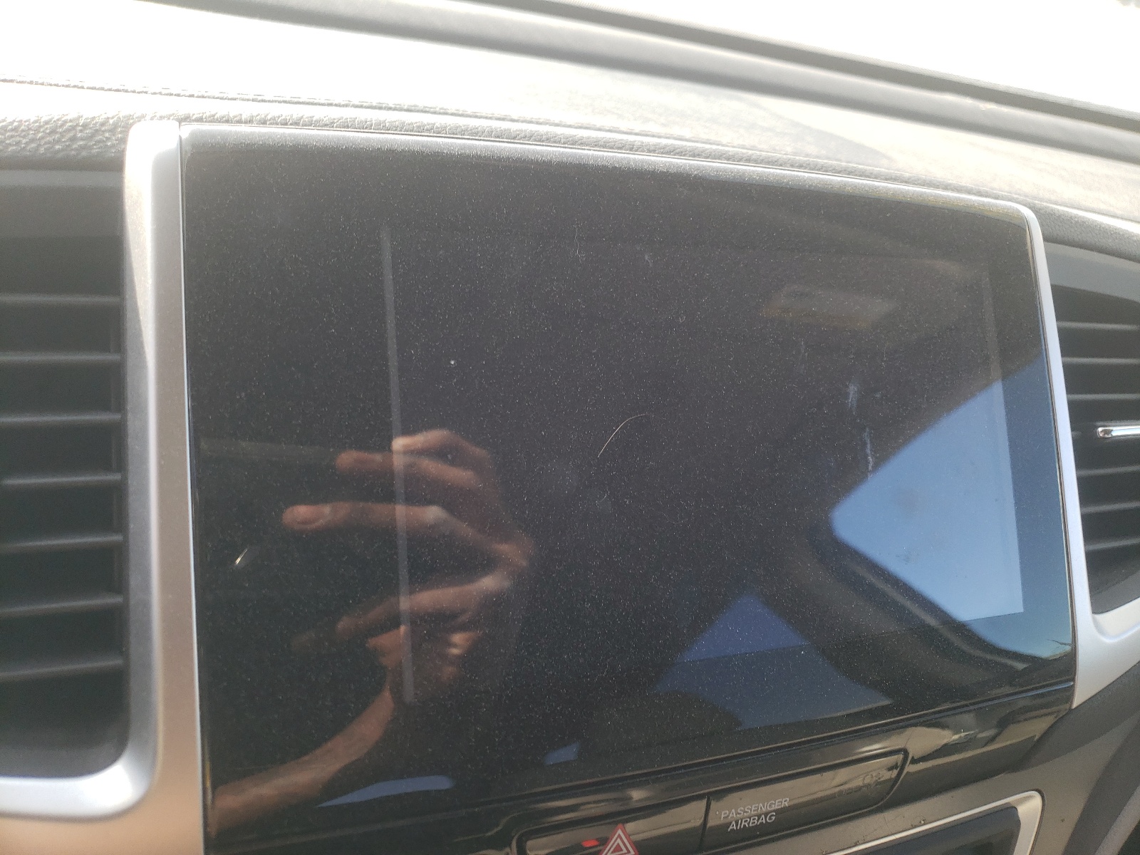 Photo 9 from auction – 2017 HONDA PILOT EXL with VIN 5FNYF5H54HB004743
