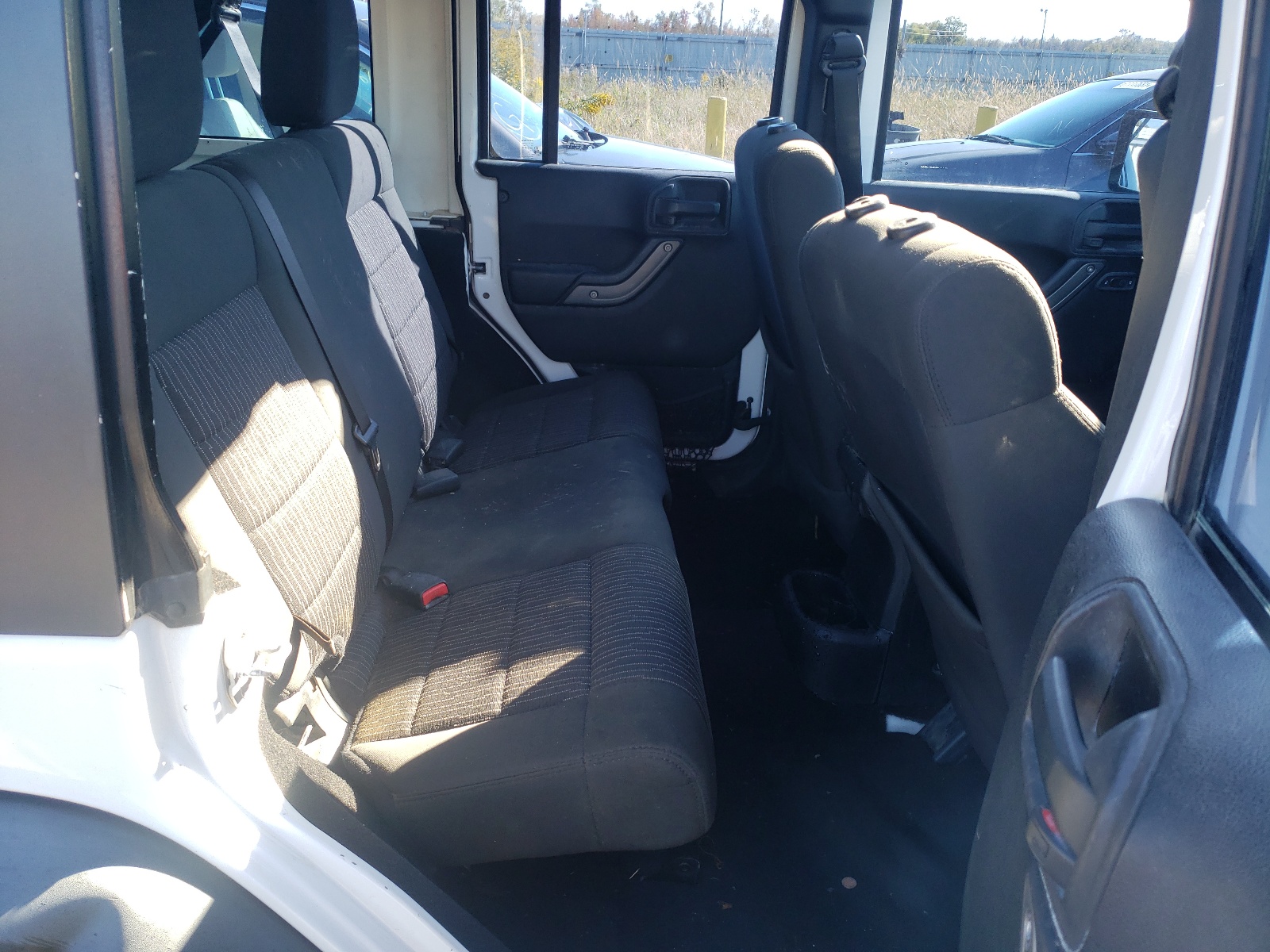 Photo 6 from auction – 2012 JEEP WRANGLER U with VIN 1C4BJWKG6CL273885