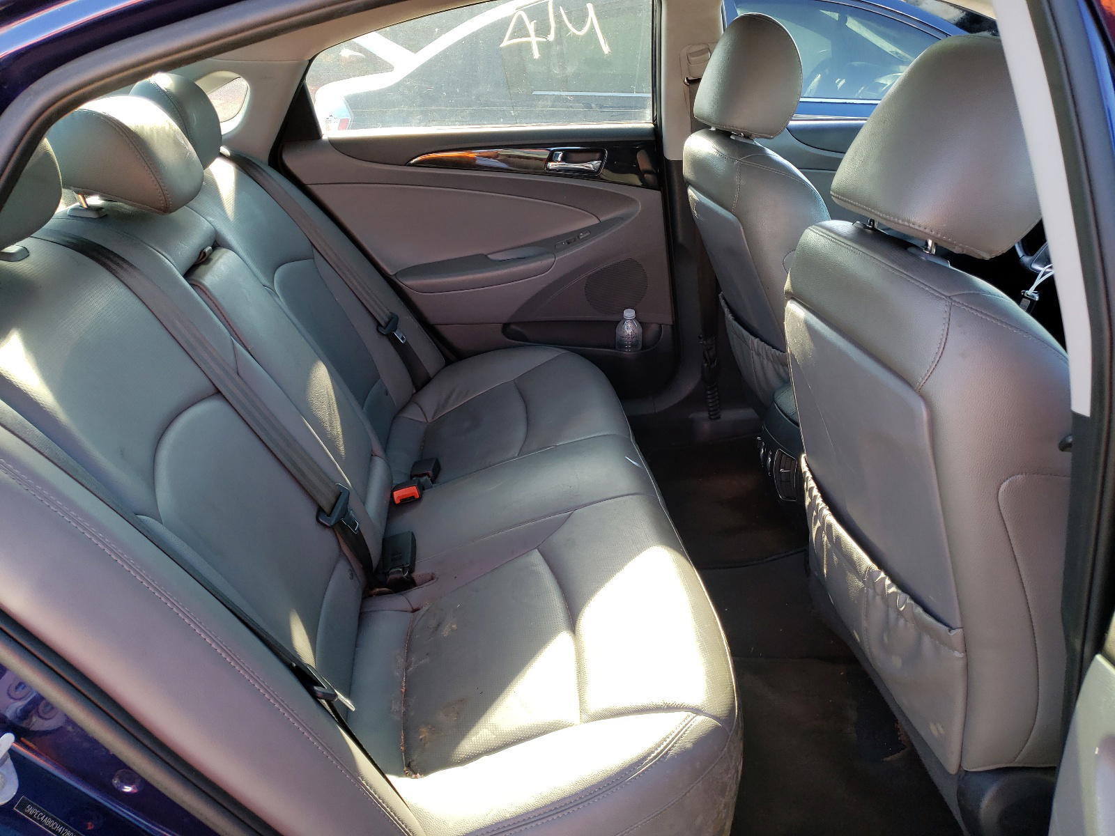 Photo 6 from auction – 2012 HYUNDAI SONATA SE with VIN 5NPEC4AB0CH412804