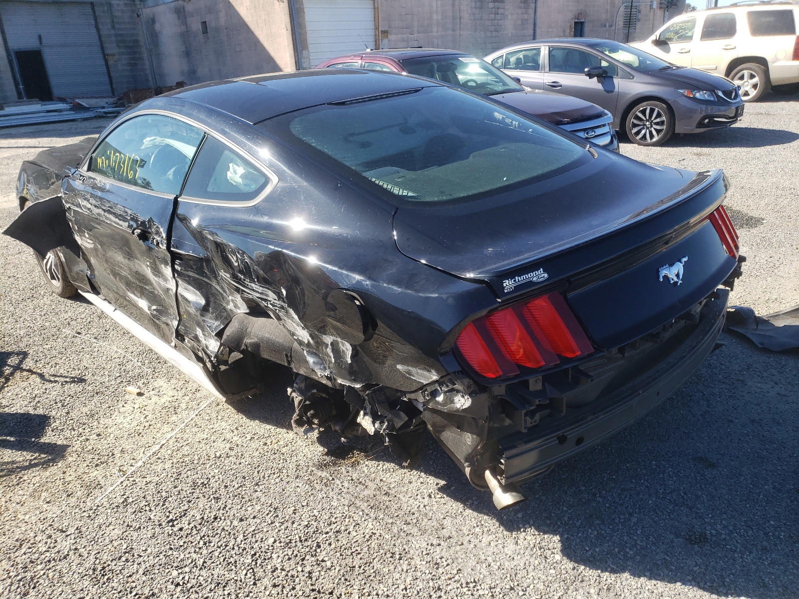 Photo 3 from auction – 2016 FORD MUSTANG with VIN 1FA6P8TH0G5205388