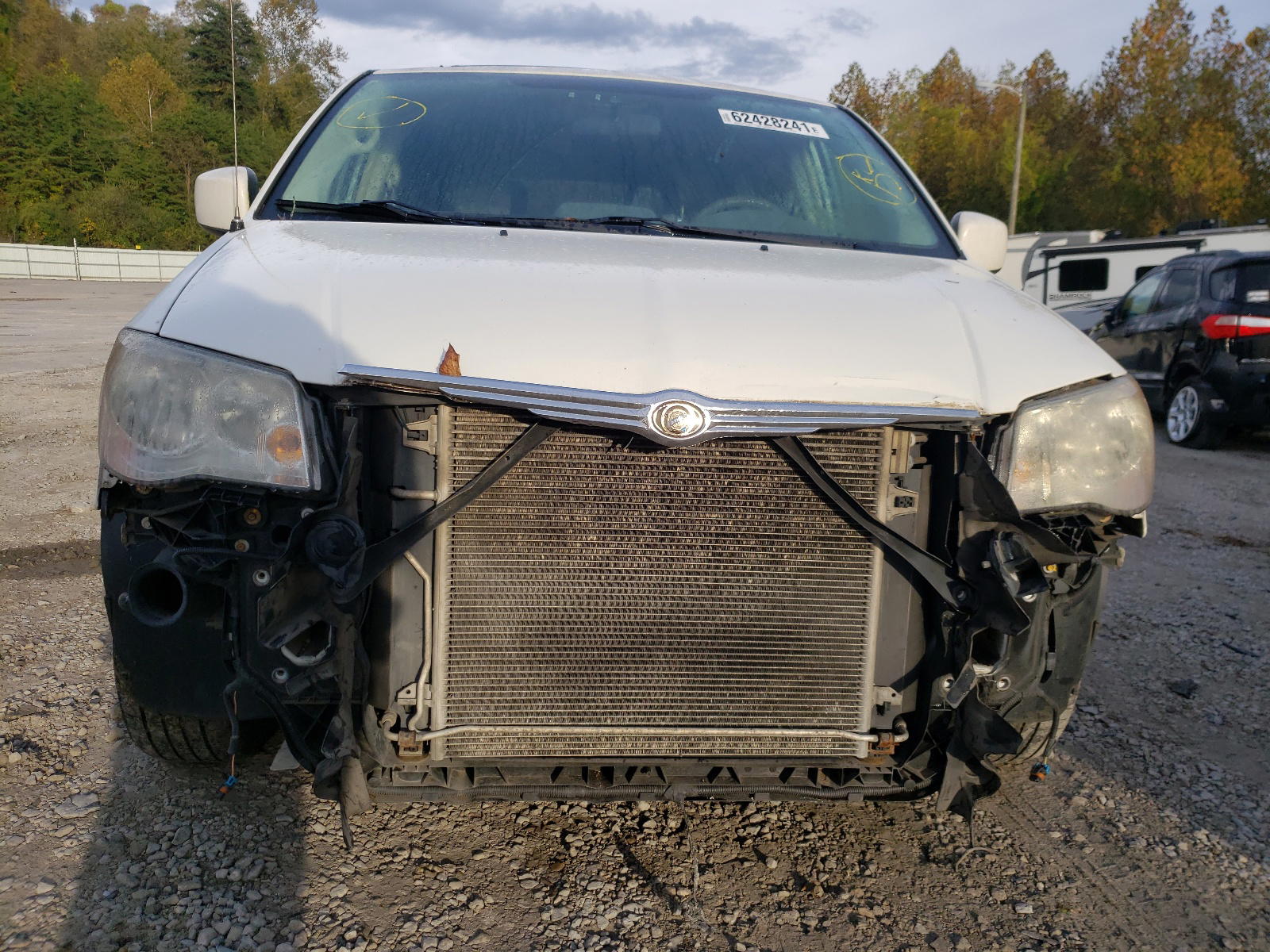 Photo 9 from auction – 2008 CHRYSLER TOWN&COUNT with VIN 2A8HR54P98R642305