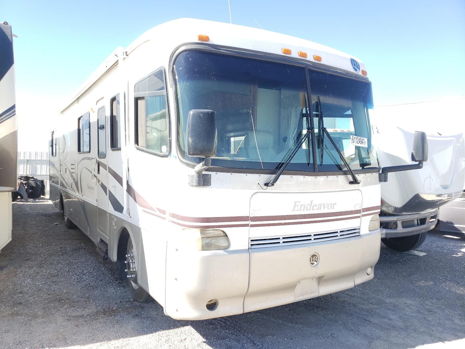 Photo 1 from auction – 1999 HOLI ENDEAVOR with VIN 4UZ6XFBC0XCF18505