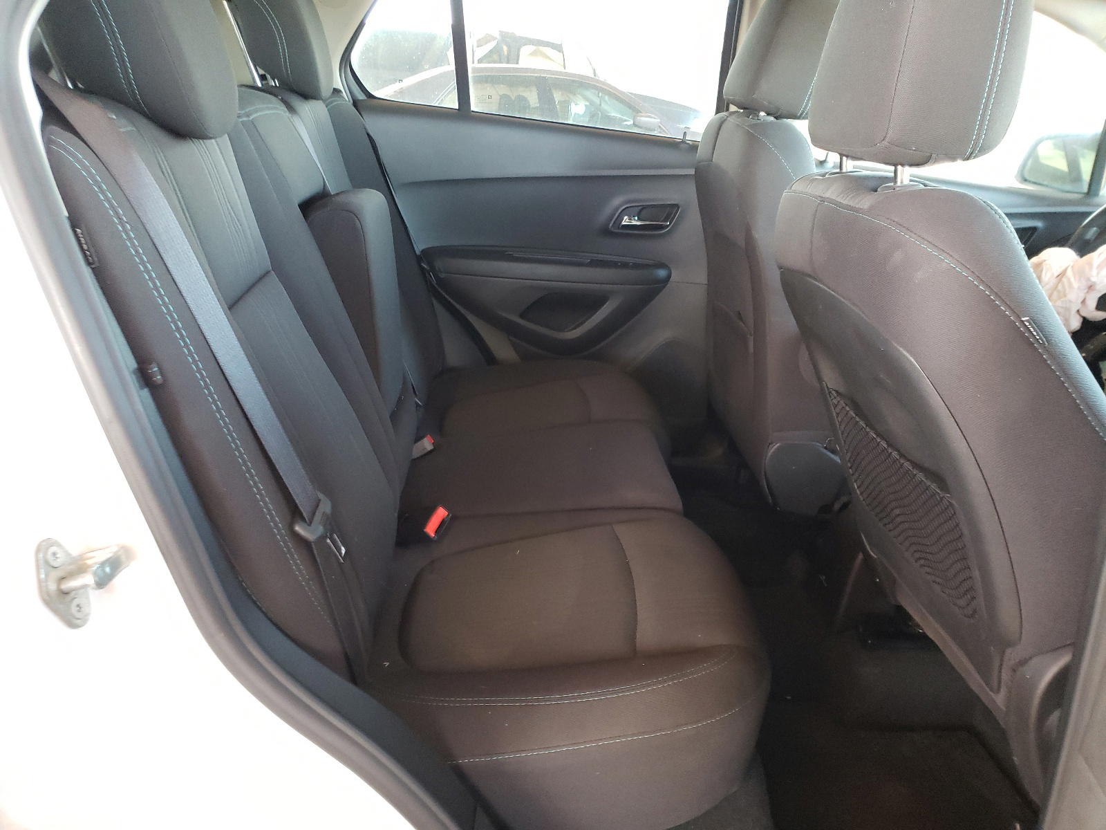Photo 6 from auction – 2016 CHEVROLET TRAX 1LT with VIN 3GNCJLSB7GL141453