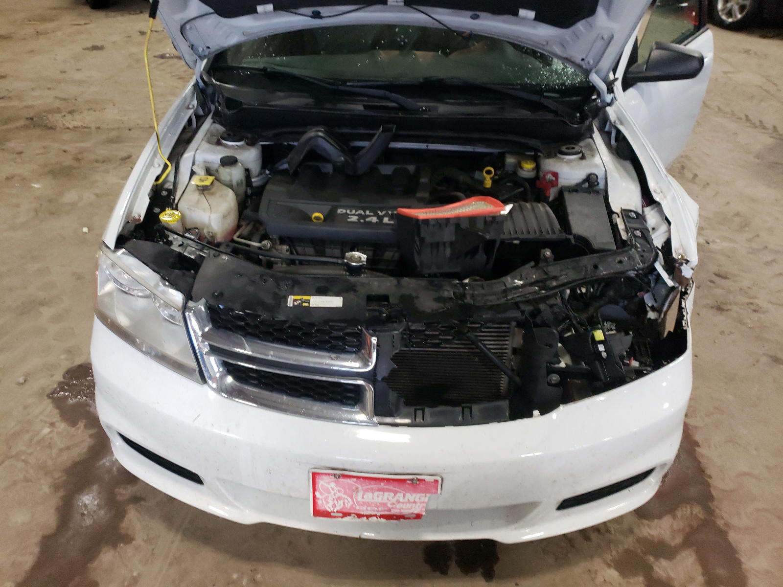 Photo 7 from auction – 2014 DODGE AVENGER SE with VIN 1C3CDZAB0EN215964