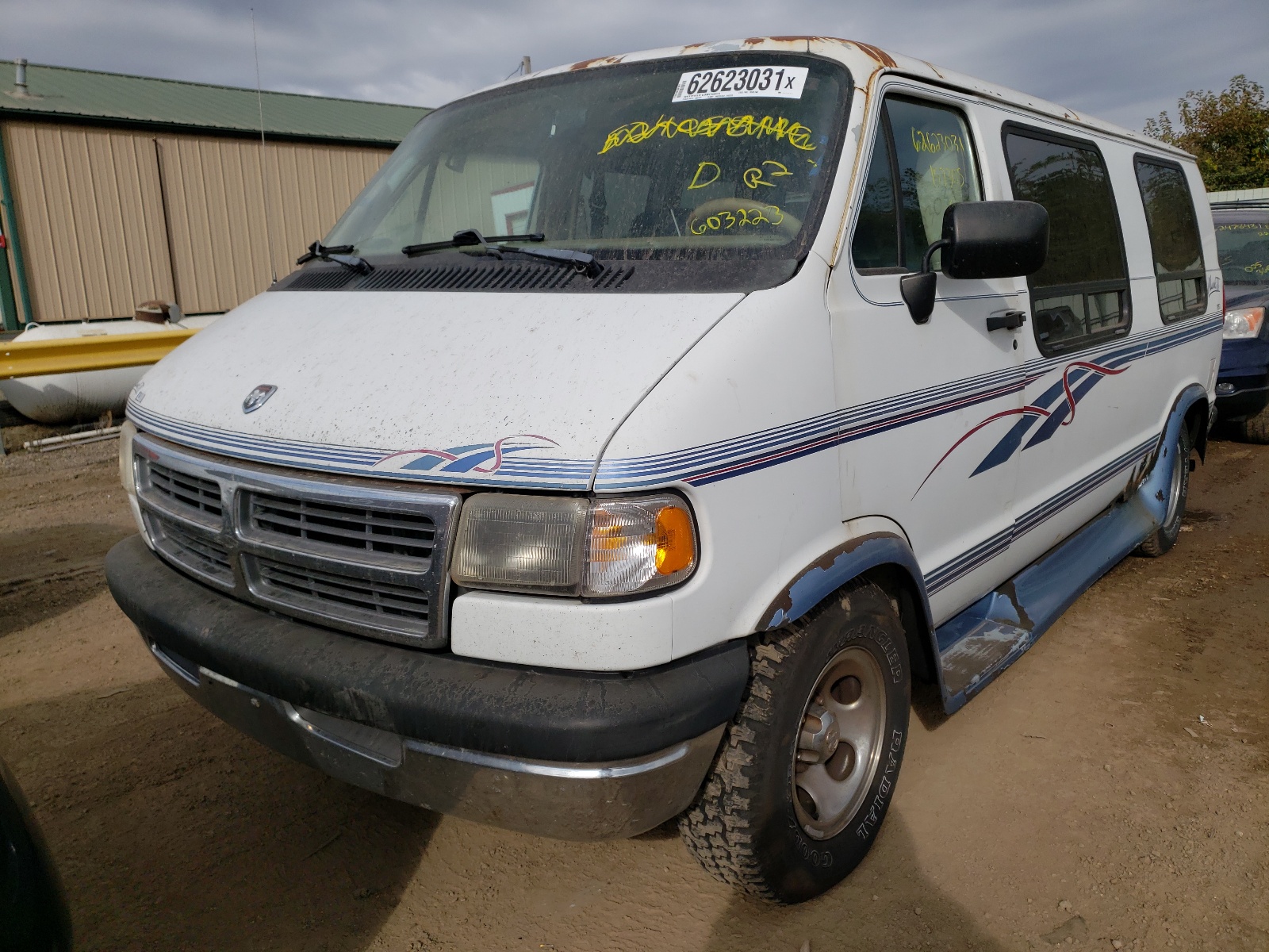 Photo 2 from auction – 1997 DODGE RAM 2500 with VIN 2B6HB21YXVK603223