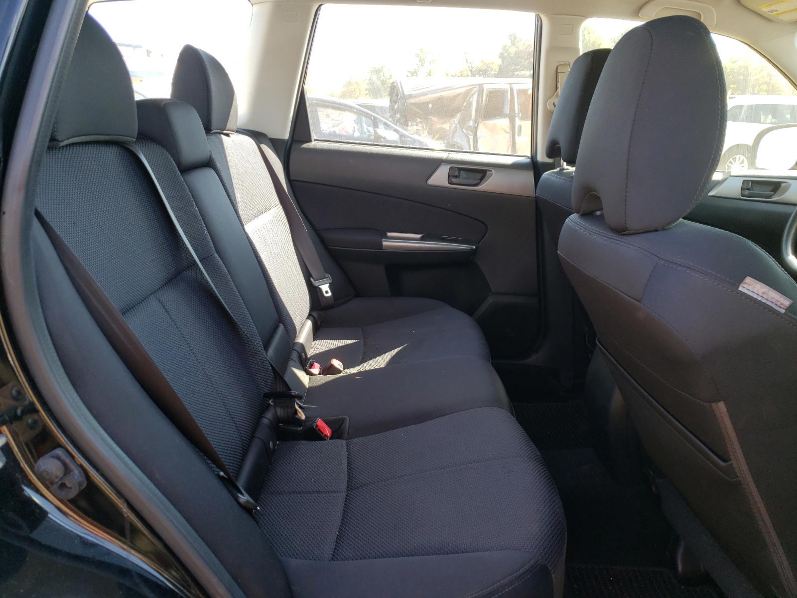 Photo 6 from auction – 2013 SUBARU FORESTER 2 with VIN JF2SHABC9DG420773