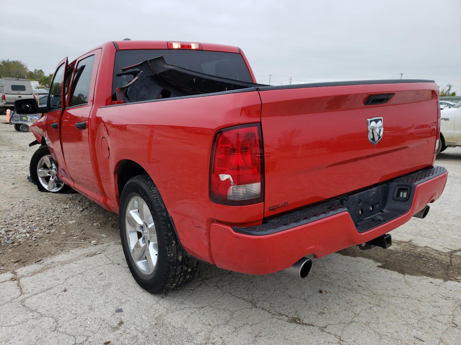 Photo 3 from auction – 2018 RAM 1500 ST with VIN 1C6RR6KT4JS305621