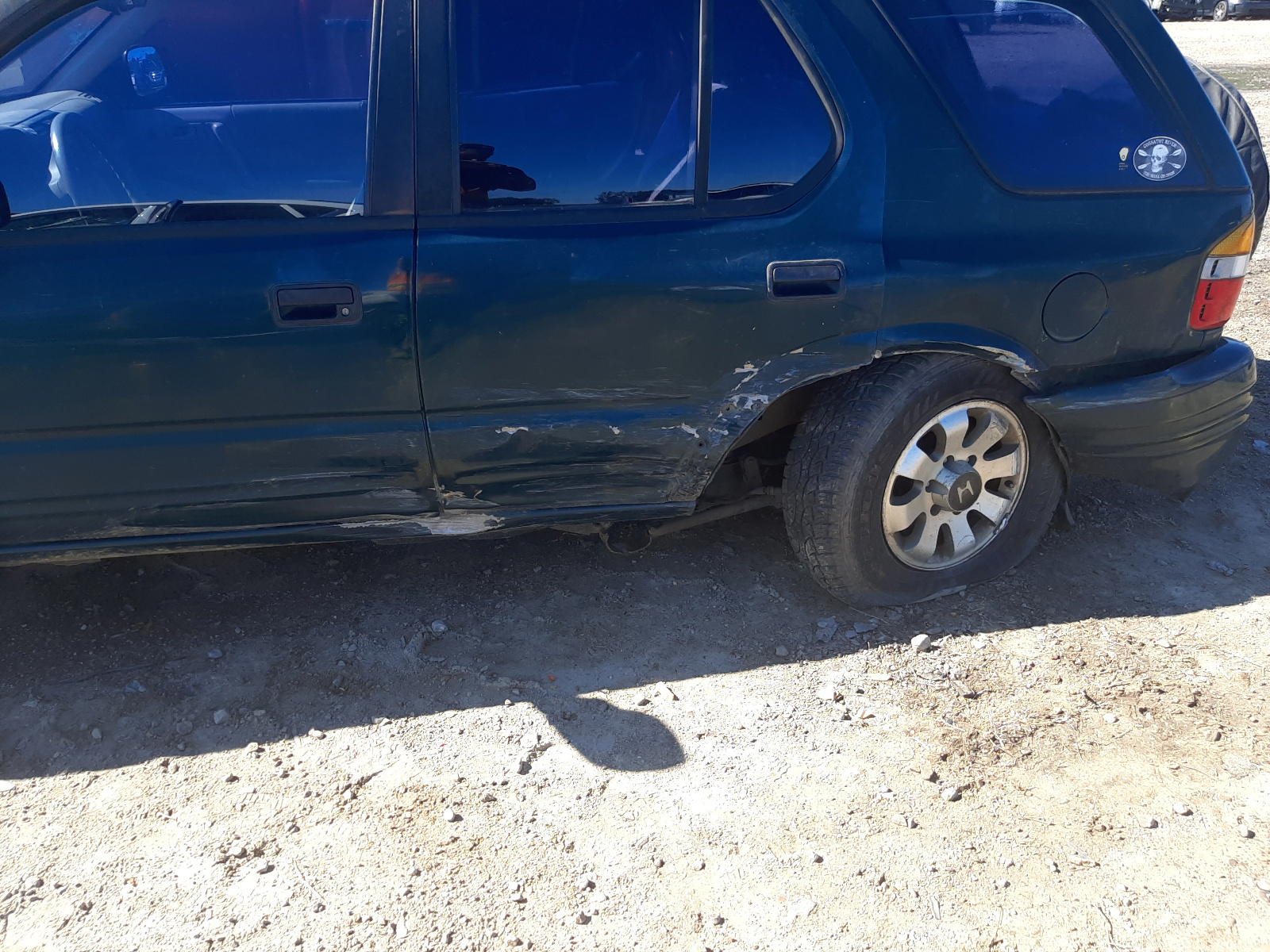 Photo 9 from auction – 2001 HONDA PASSPORT E with VIN 4S6DM58W214408752