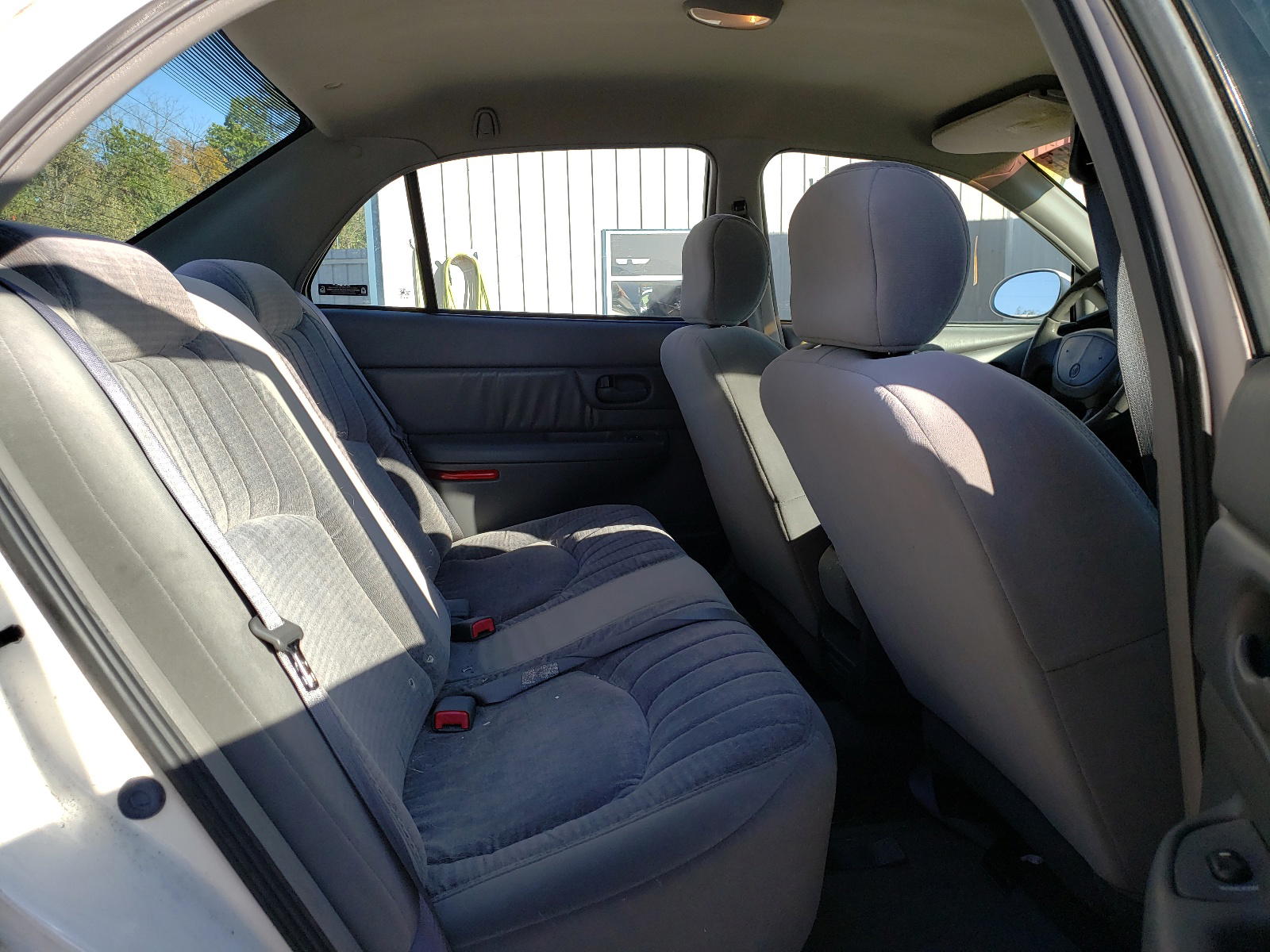 Photo 6 from auction – 2002 BUICK CENTURY CU with VIN 2G4WS52J921102780