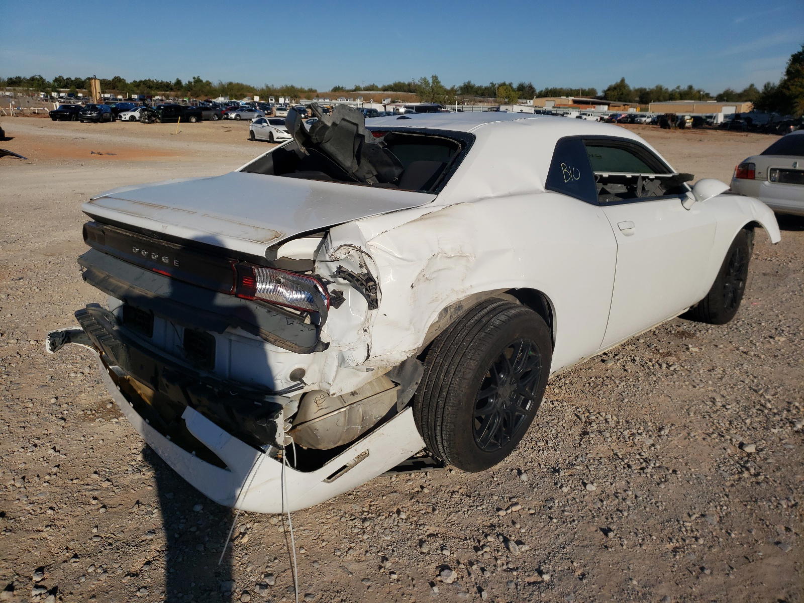 Photo 4 from auction – 2011 DODGE CHALLENGER with VIN 2B3CJ4DG0BH605564