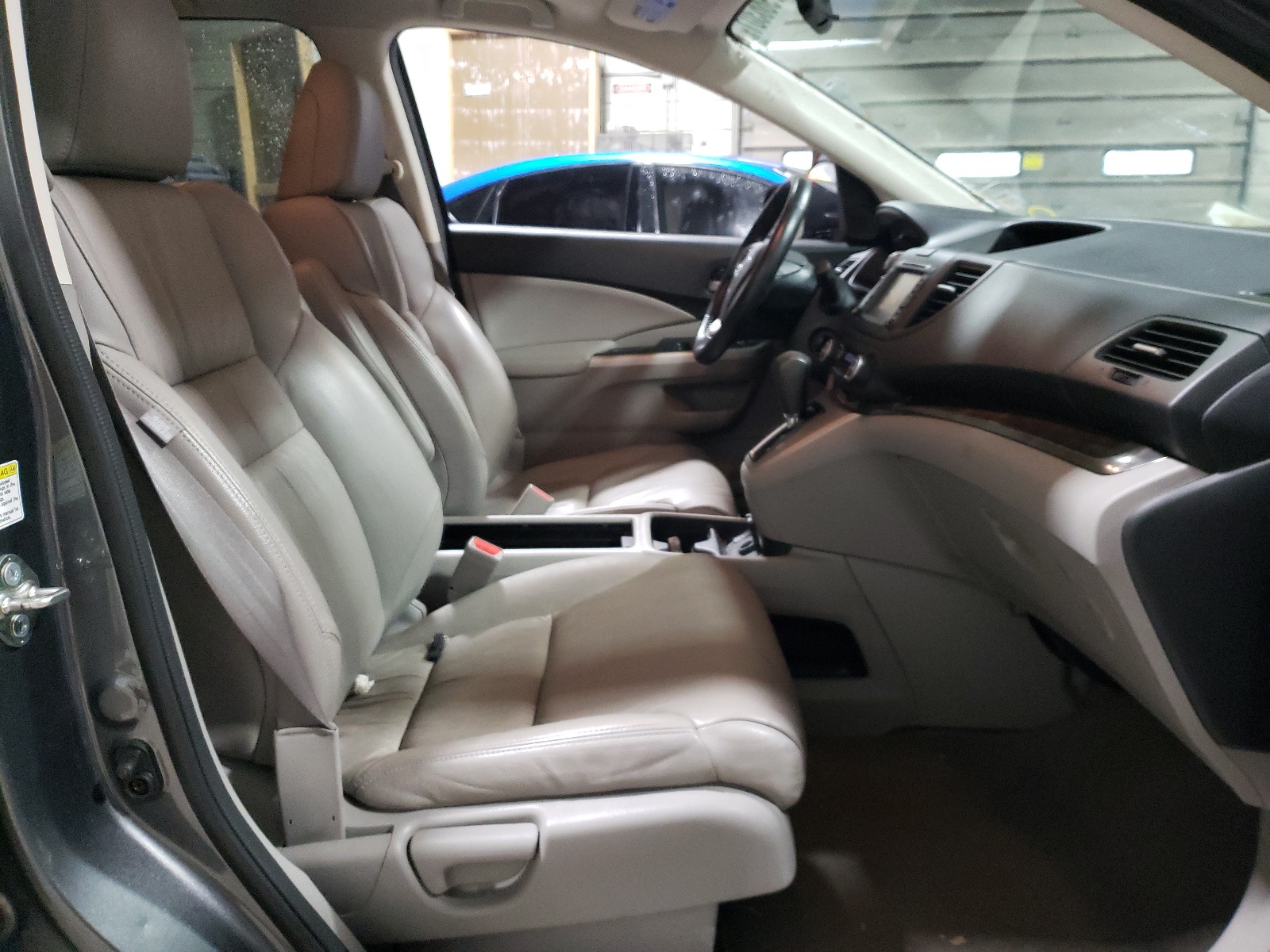 Photo 5 from auction – 2014 HONDA CR-V EXL with VIN 5J6RM4H73EL093620