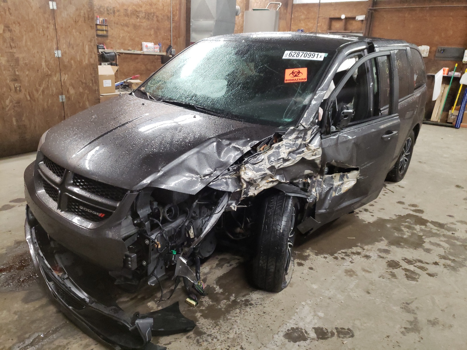 Photo 2 from auction – 2019 DODGE GRAND CARA with VIN 2C4RDGEG8KR591178