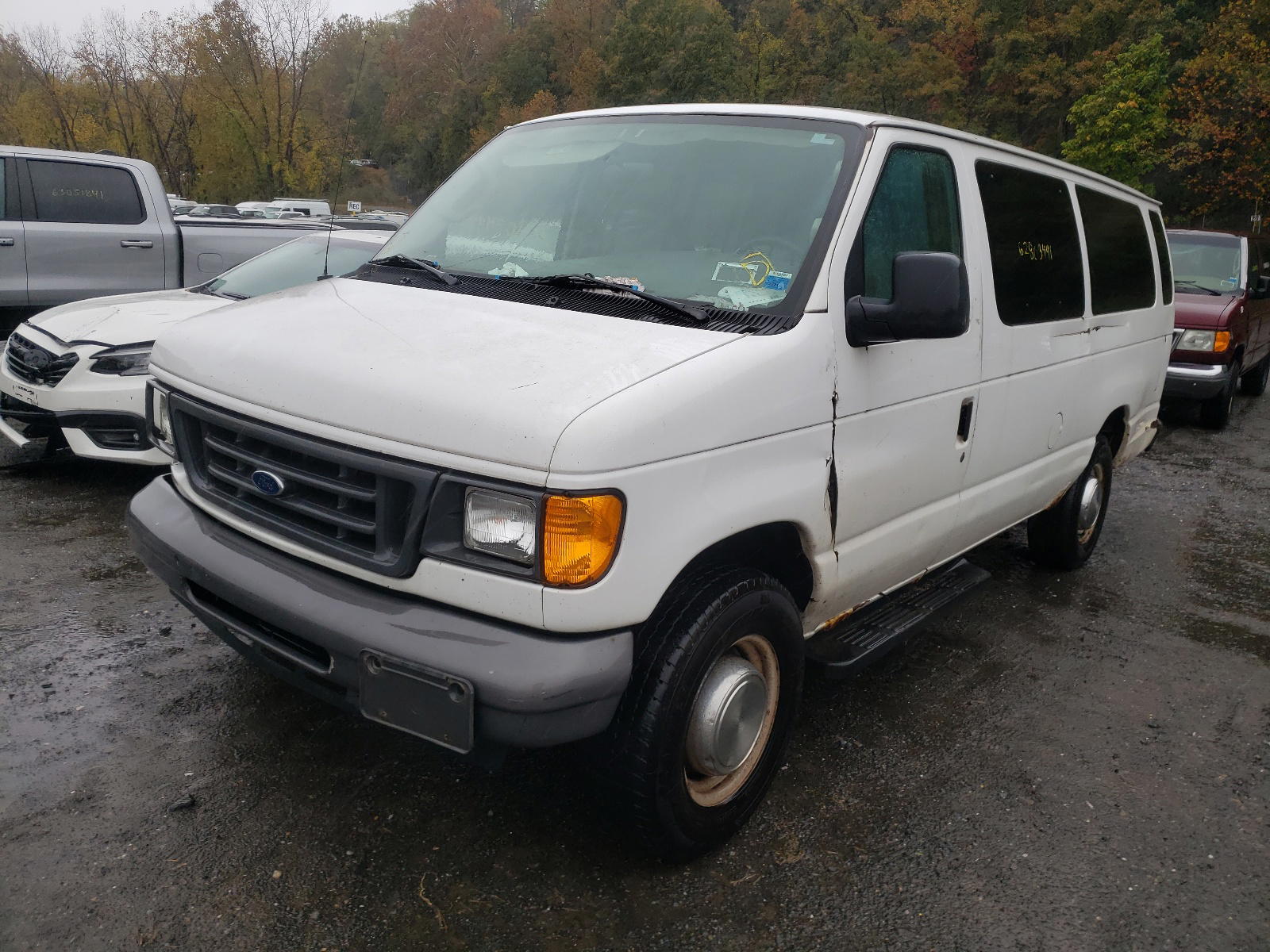 Photo 2 from auction – 2006 FORD ECONOLINE with VIN 1FBSS31L96HA13129