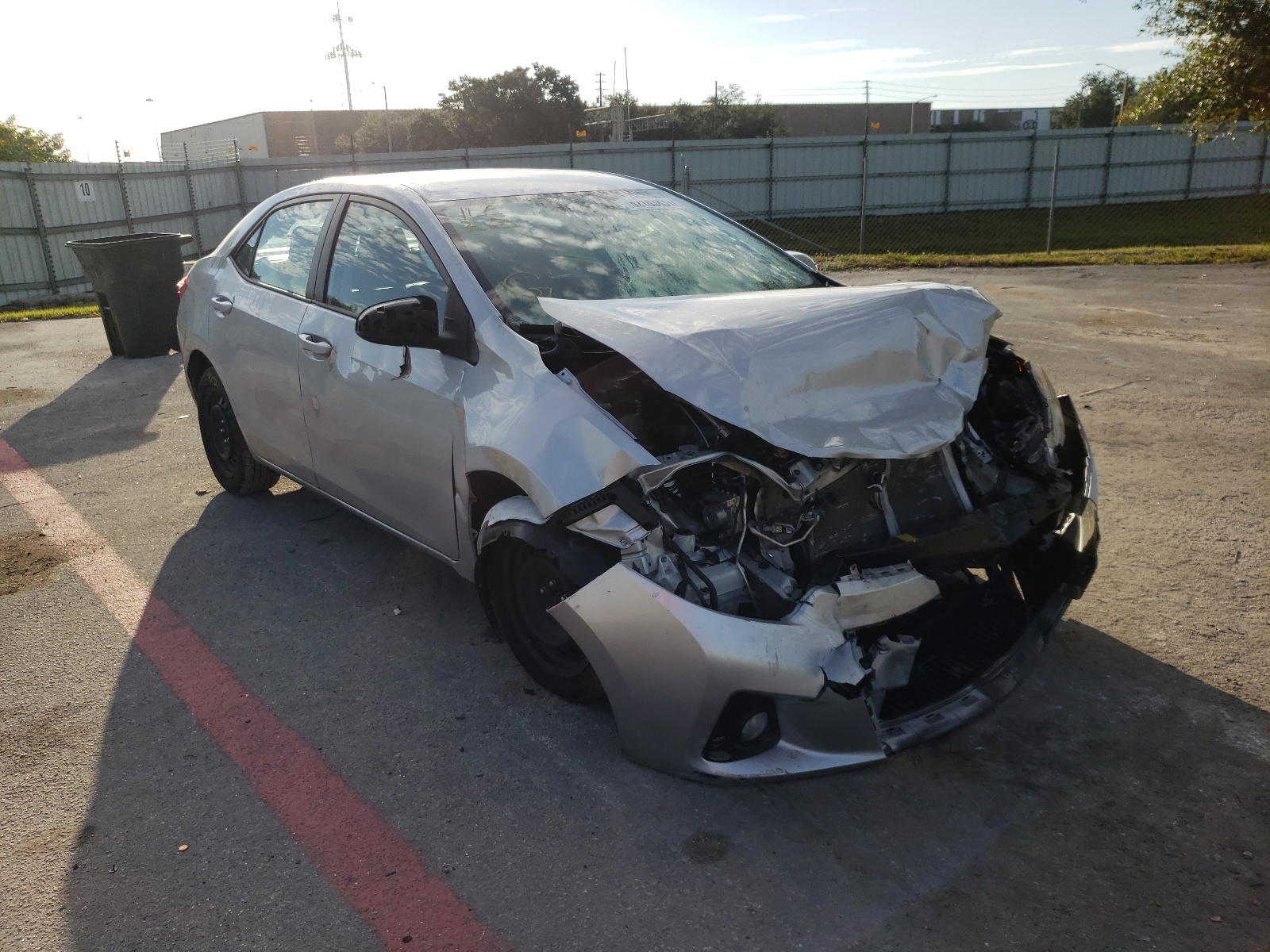 TOYOTA COROLLA L 2016 with VIN 5YFBURHE7GP463898 - Photo from auction
