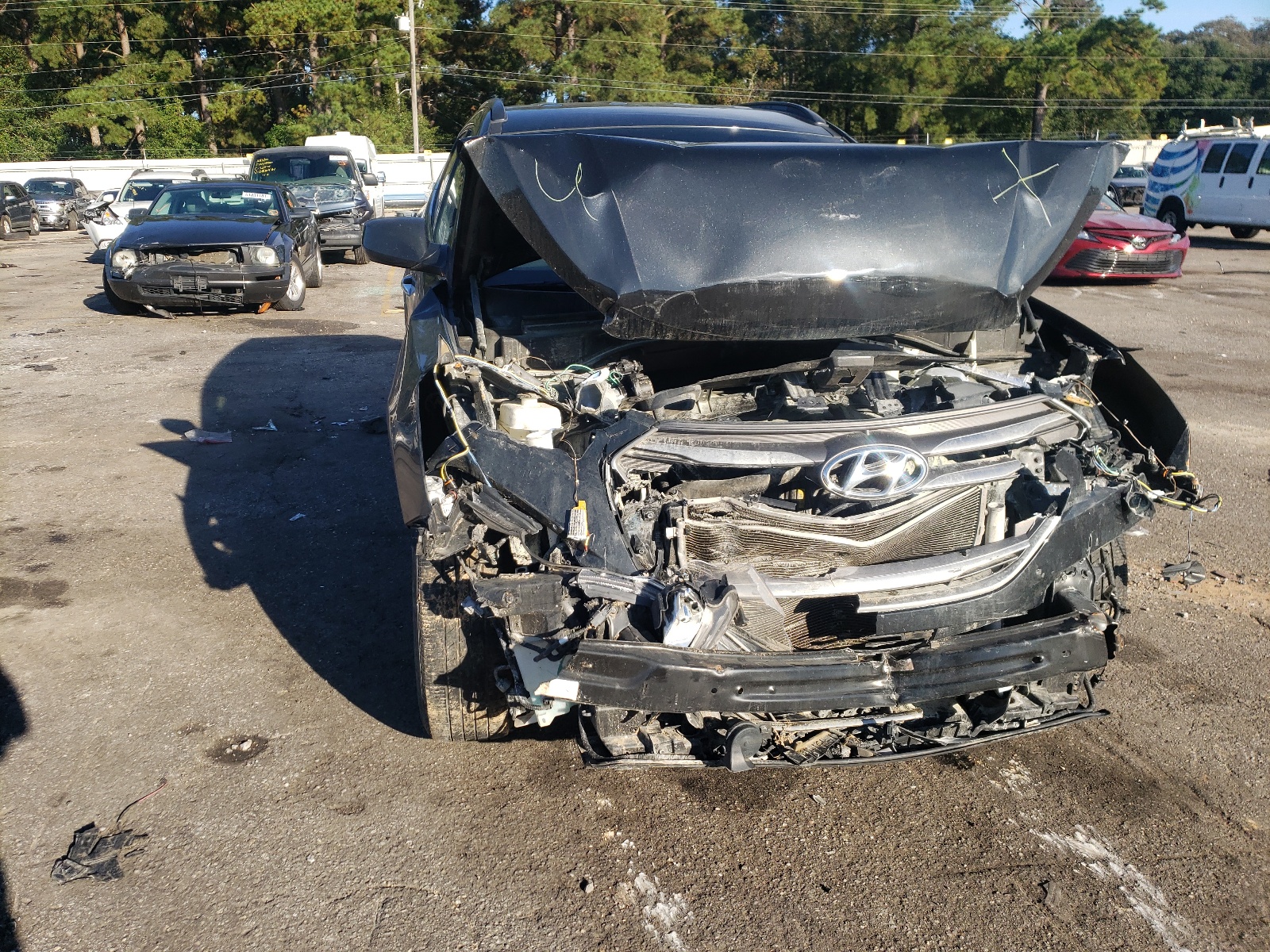 Zdjęcie 9 z aukcji – 2017 HYUNDAI SANTA FE S z VIN 5NMZU3LB2HH040800