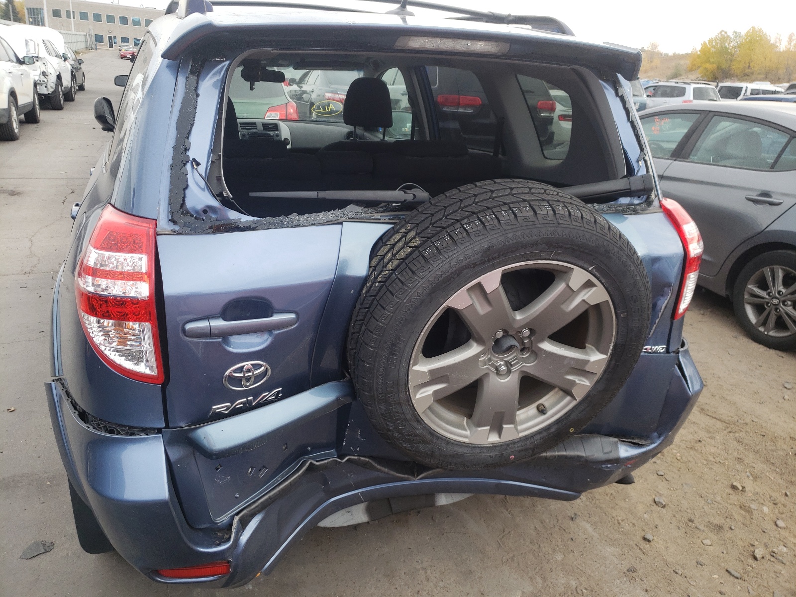 Photo 9 from auction – 2011 TOYOTA RAV4 SPORT with VIN JTMRF4DV6B5045887