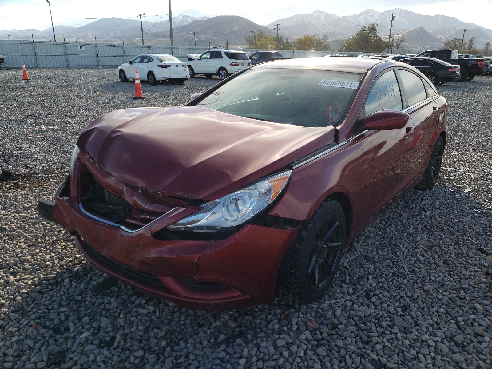 Photo 2 from auction – 2013 HYUNDAI SONATA GLS with VIN 5NPEB4AC2DH732509