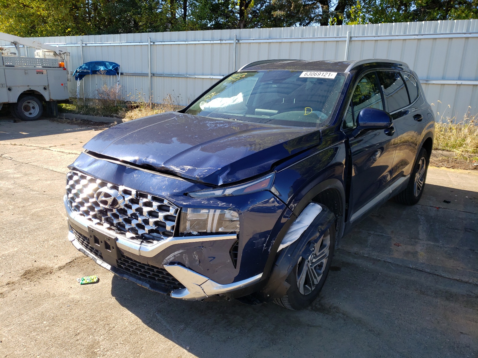 Photo 2 from auction – 2021 HYUNDAI SANTA FE S with VIN 5NMS2DAJ2MH356926