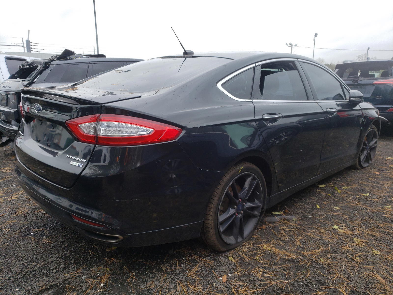 Photo 4 from auction – 2013 FORD FUSION with VIN 3FA6P0D94DR173658