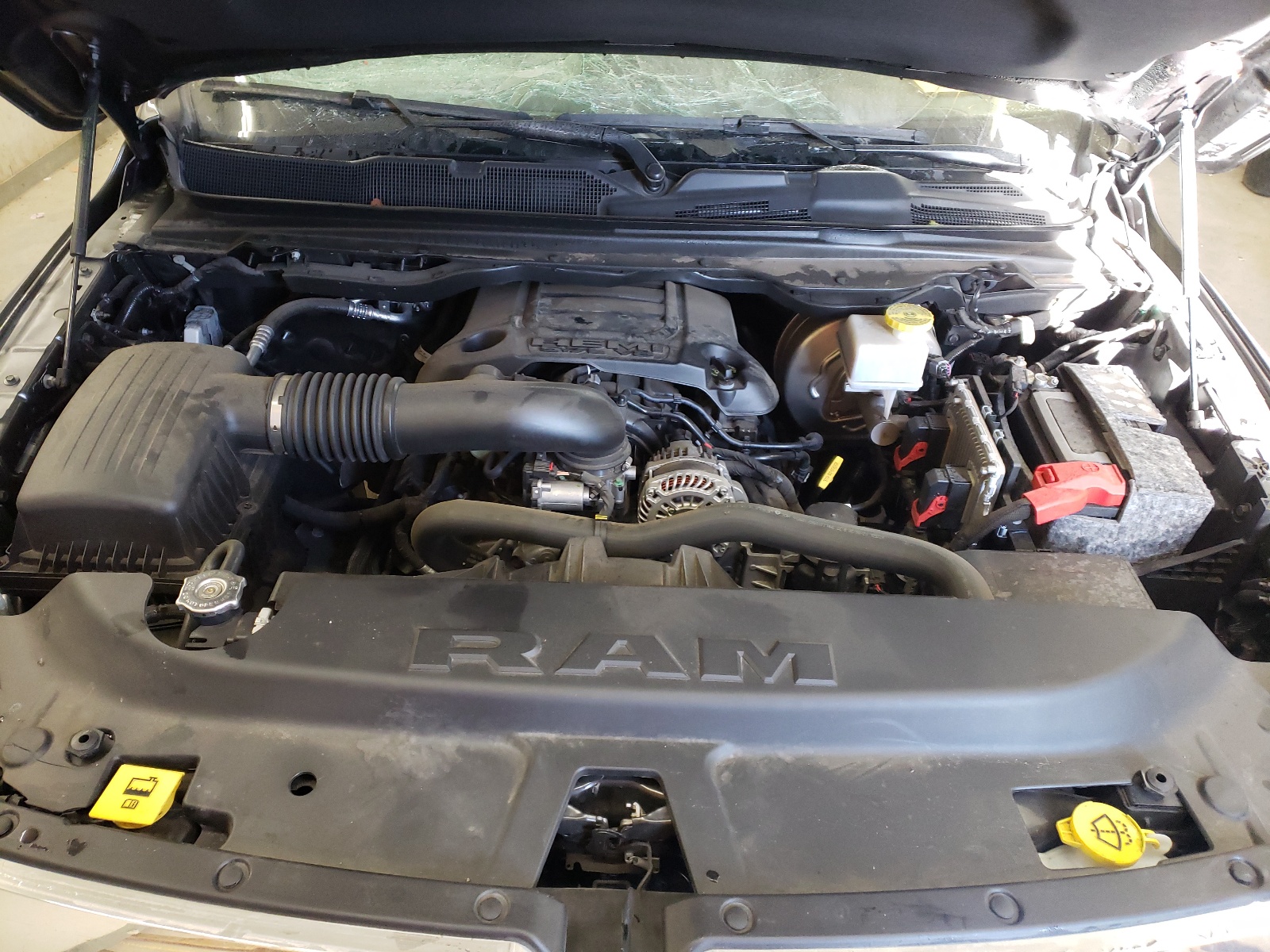 Photo 7 from auction – 2020 RAM 1500 BIG H with VIN 1C6SRFBT0LN316229