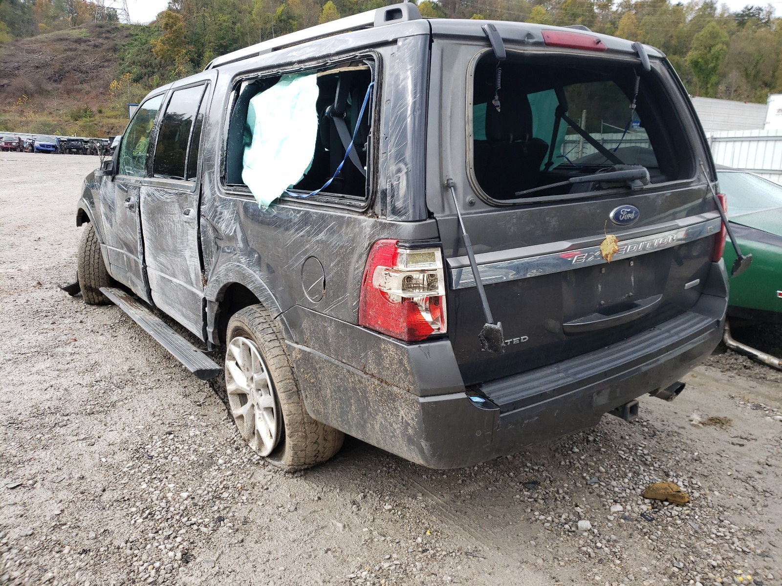 Zdjęcie 3 z aukcji – 2017 FORD EXPEDITION z VIN 1FMJK2AT8HEA27279
