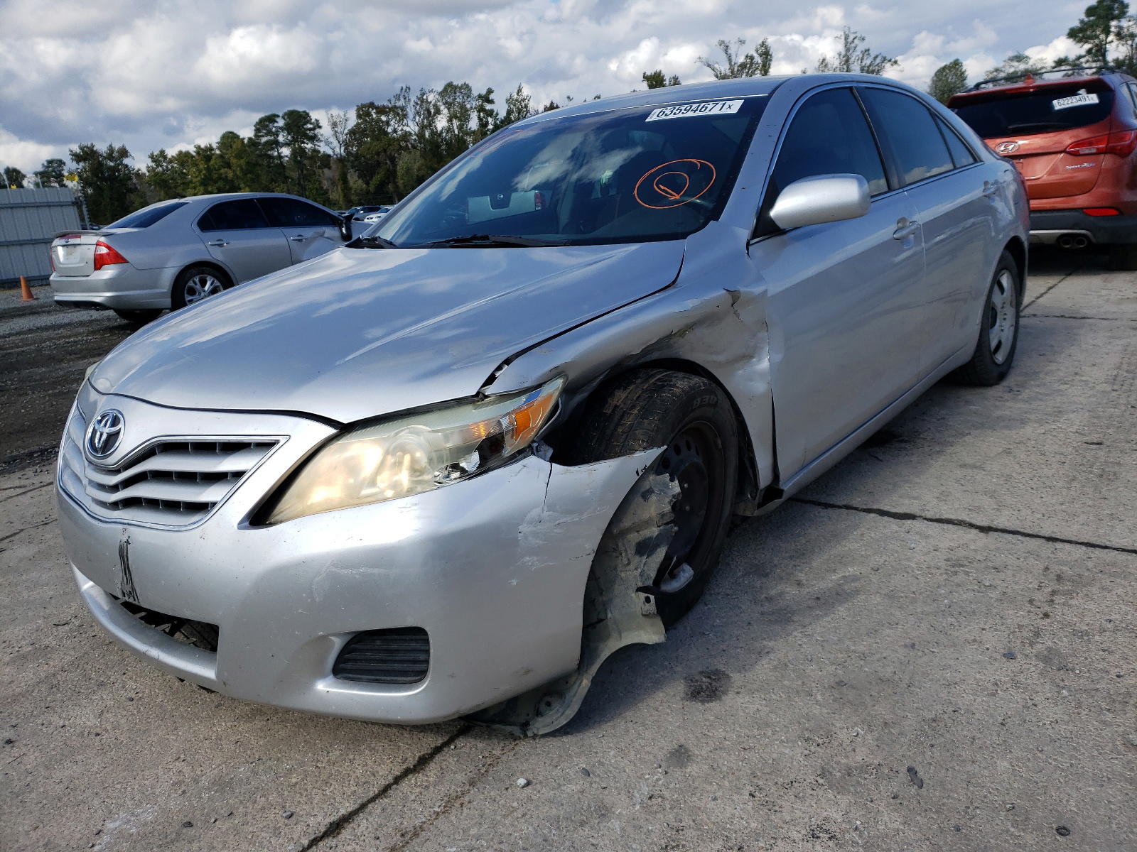 Photo 2 from auction – 2011 TOYOTA CAMRY BASE with VIN 4T1BF3EK8BU137181