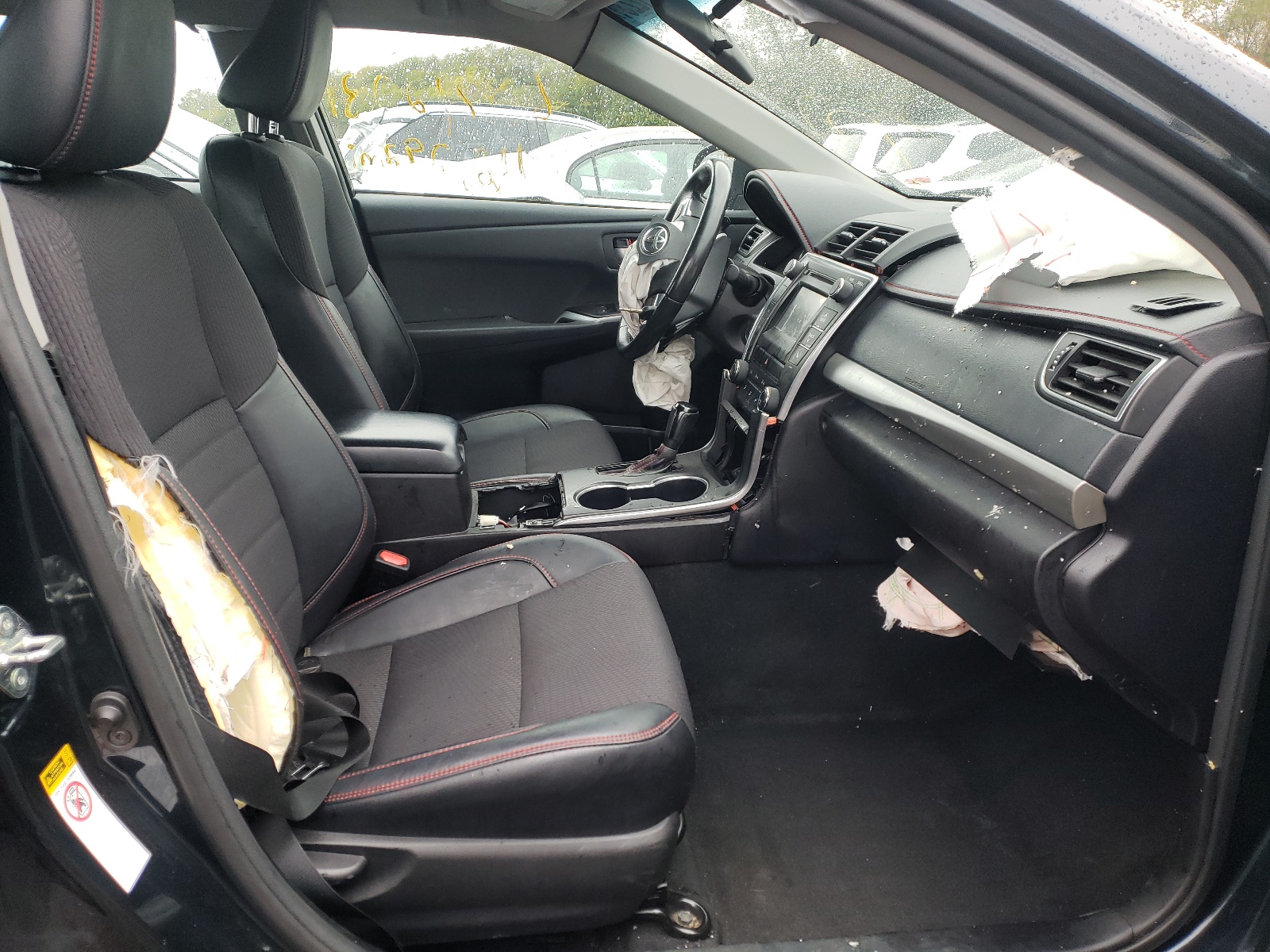 Photo 5 from auction – 2017 TOYOTA CAMRY LE with VIN 4T1BF1FK0HU715401